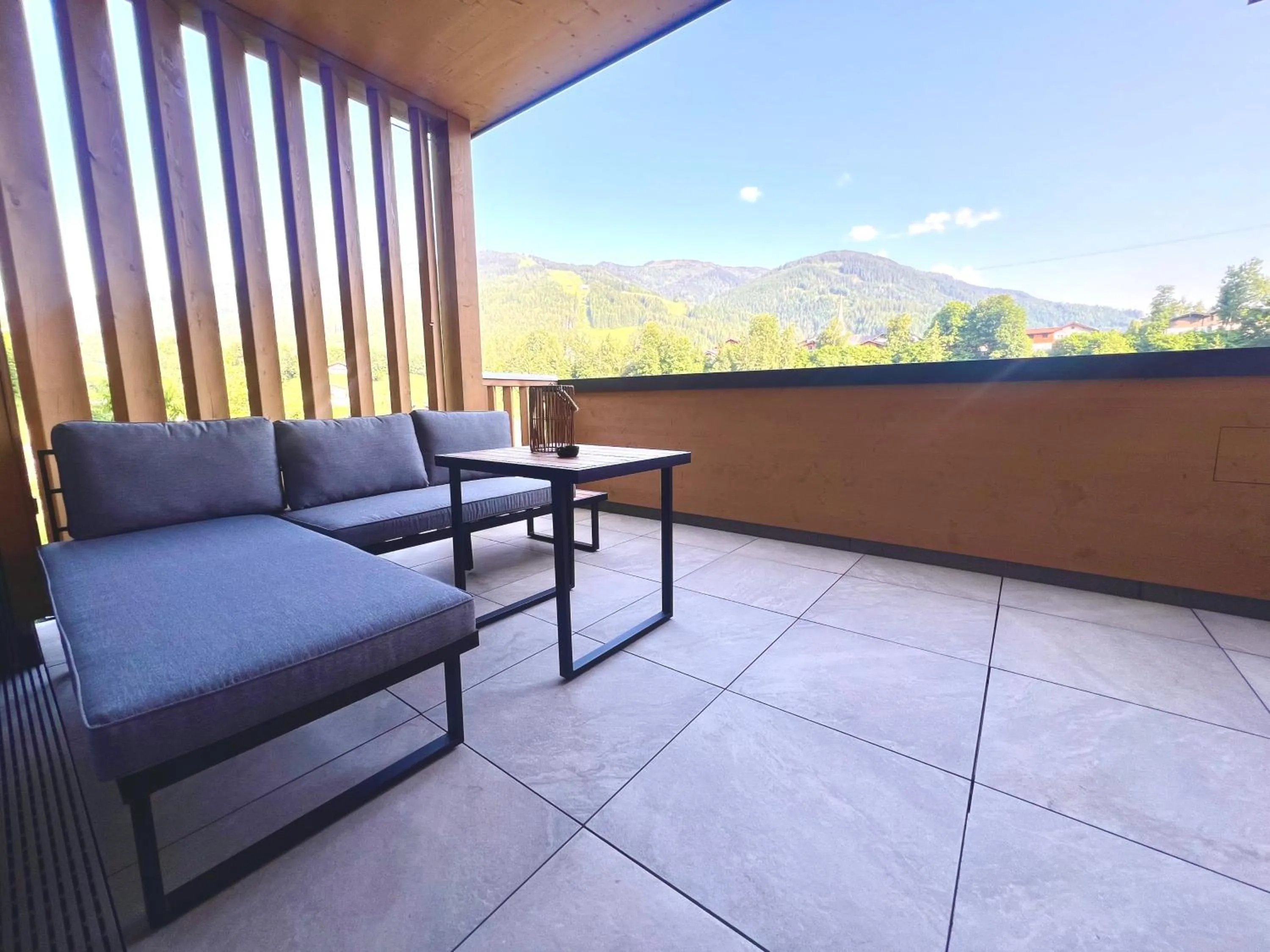 Balcony/Terrace in Goldhirsch Aparthotel