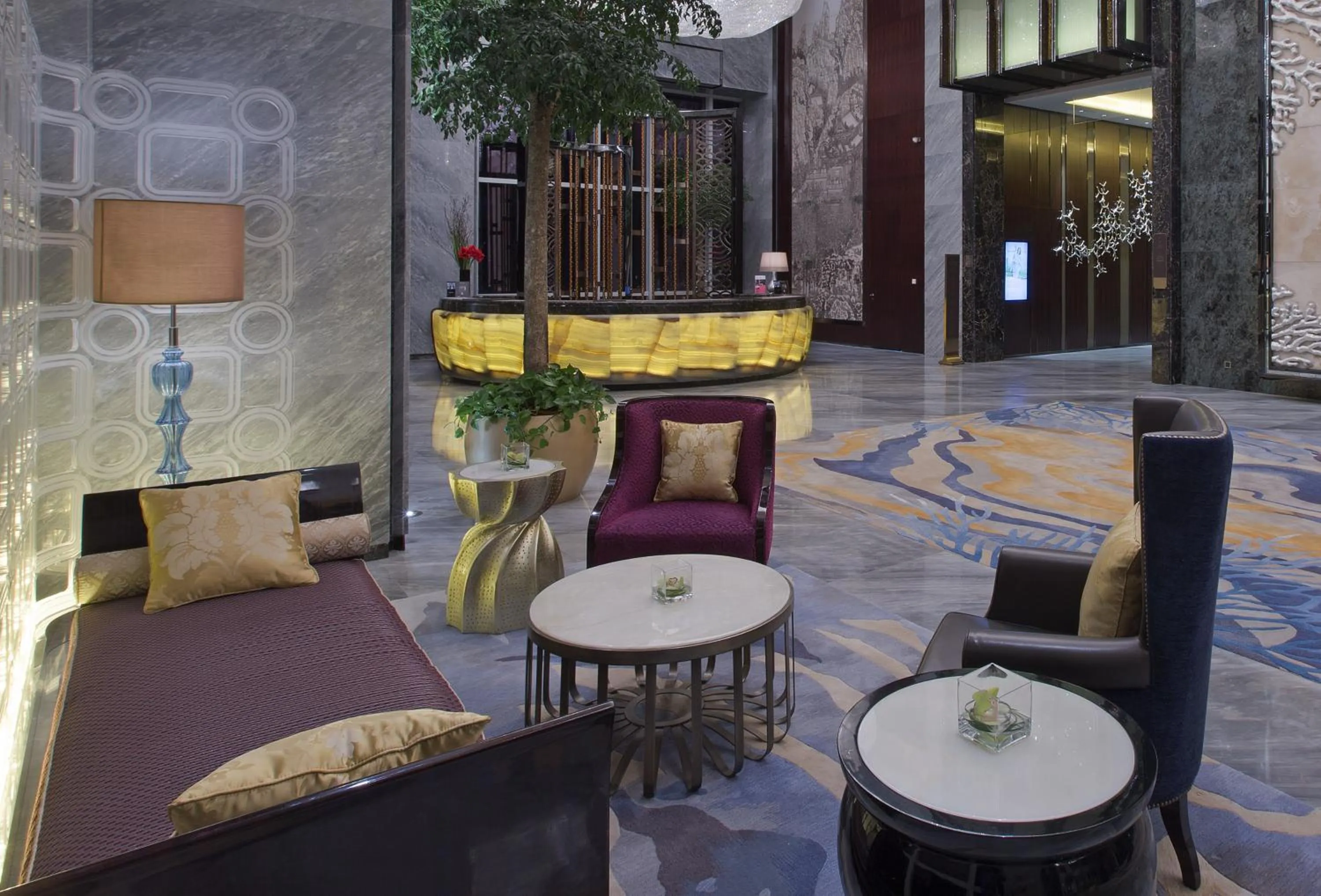 Lobby or reception in Pullman Yantai Center