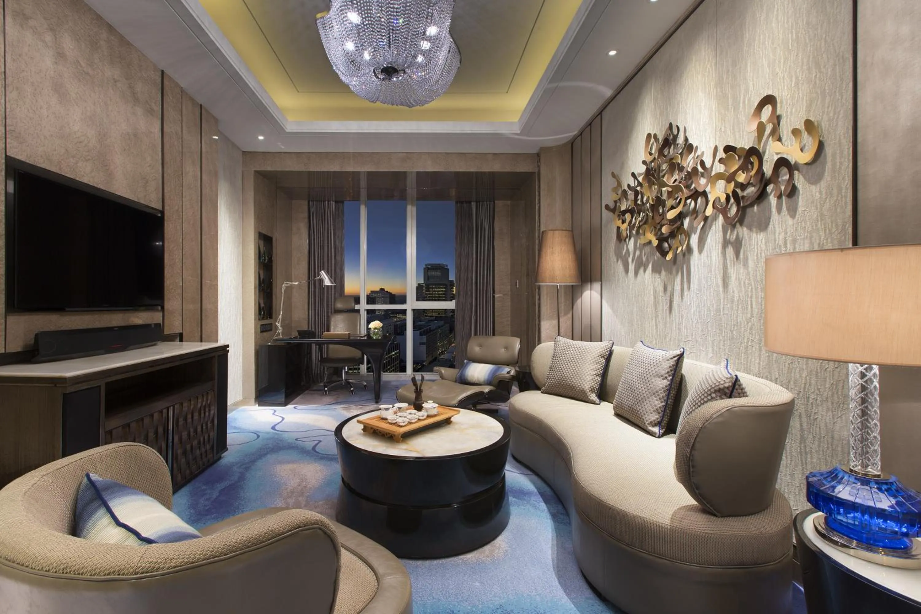 Seating area in Pullman Yantai Center