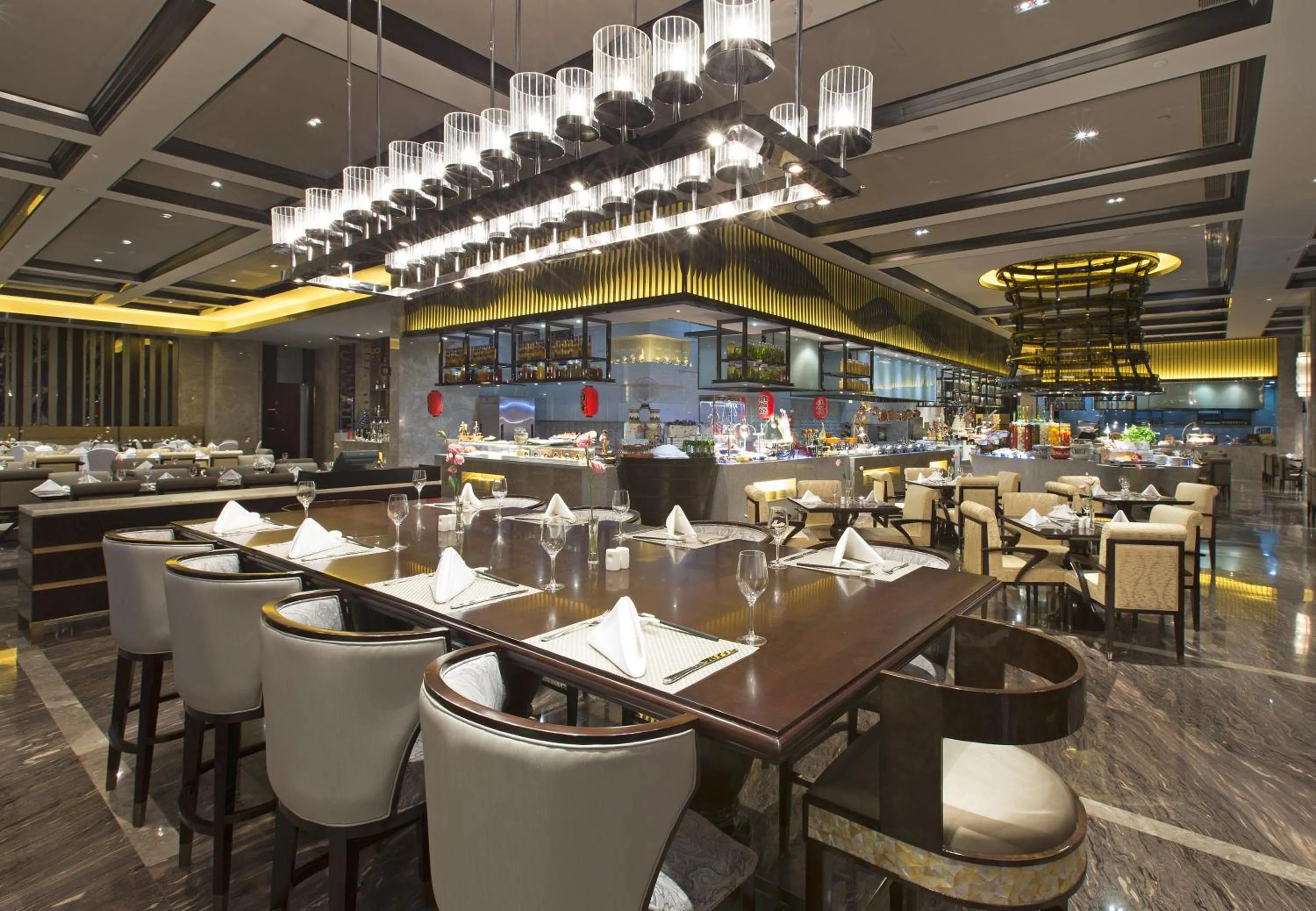 Restaurant/places to eat in Pullman Yantai Center