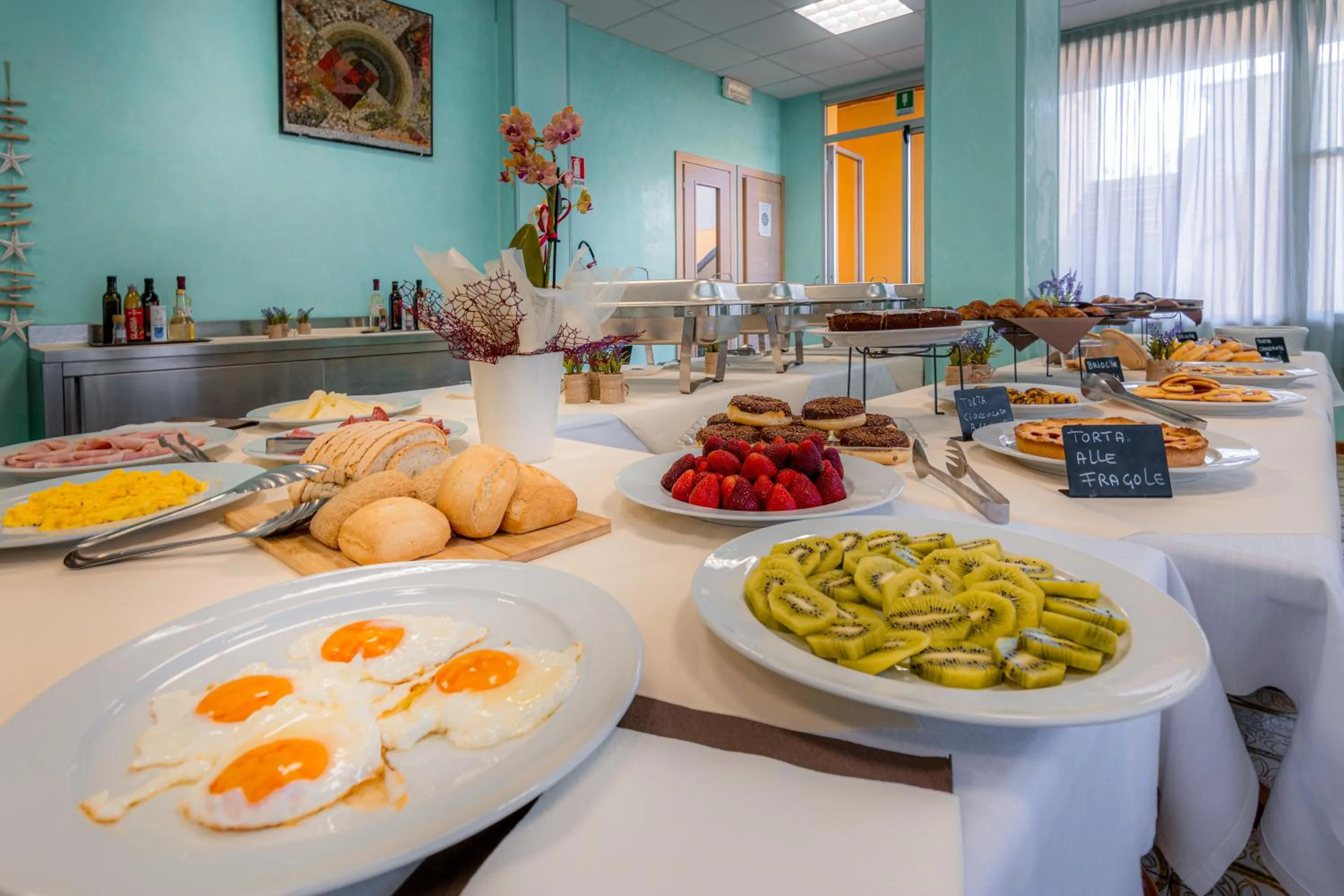 Breakfast in Hotel & Residence Parador