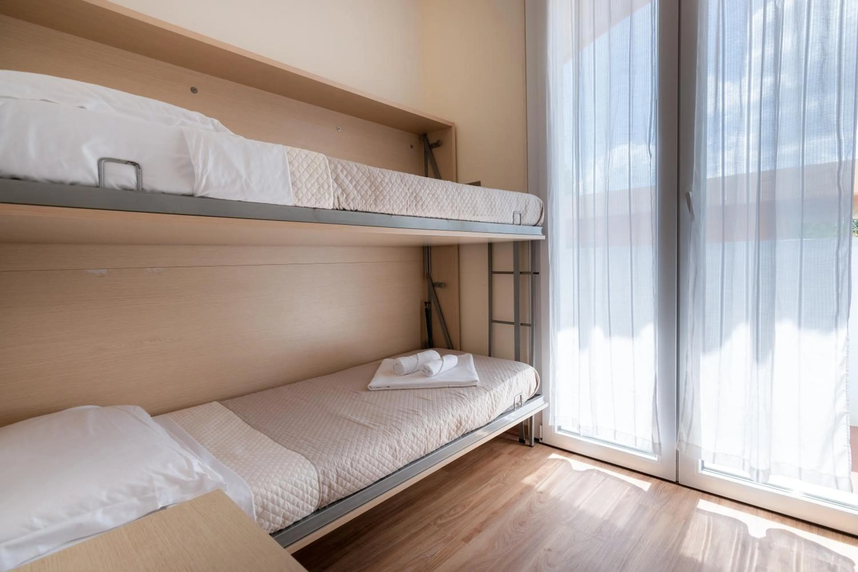 bunk bed, Bed in Hotel & Residence Parador