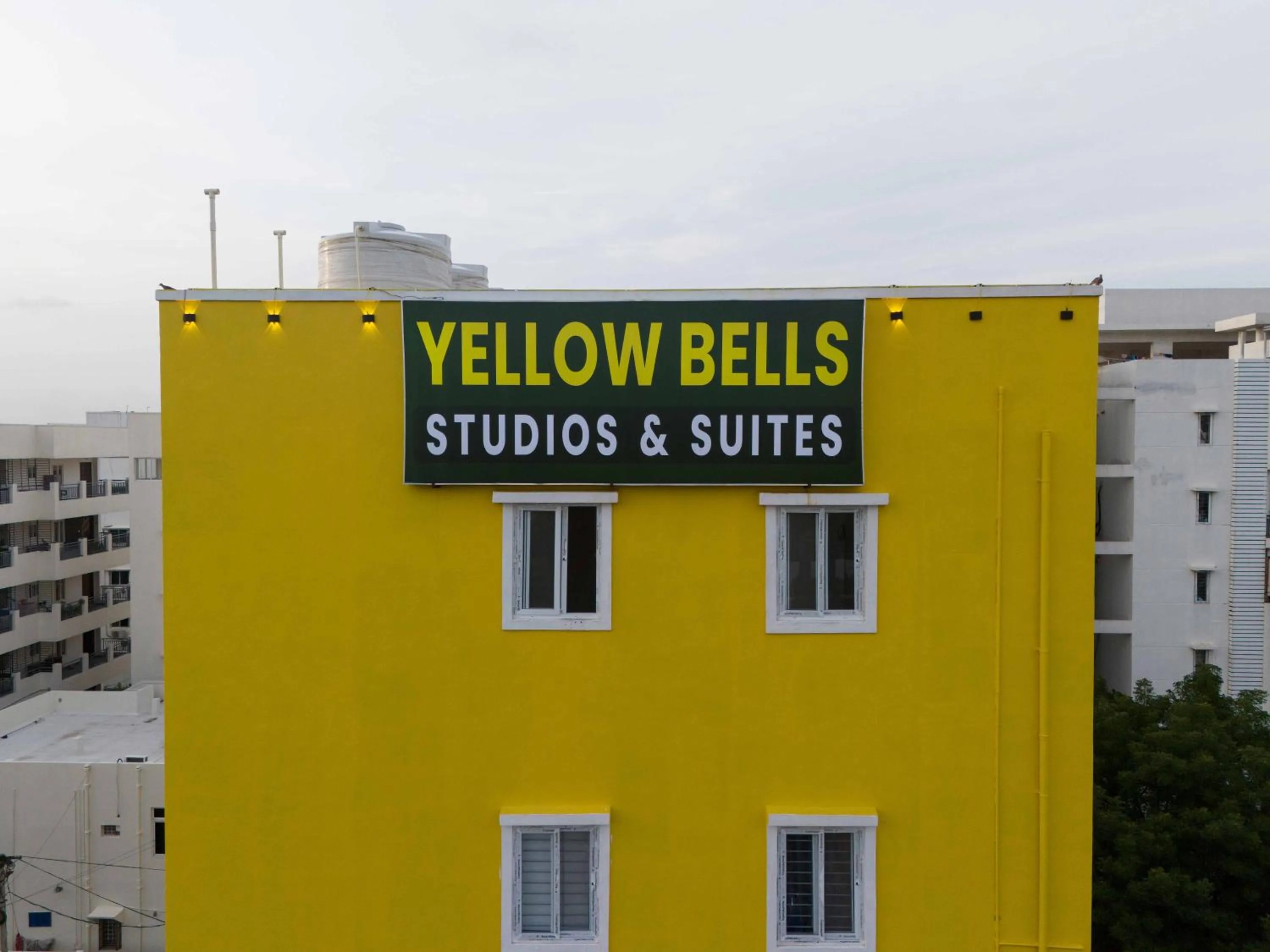 Yellow Bells Studios And Suites