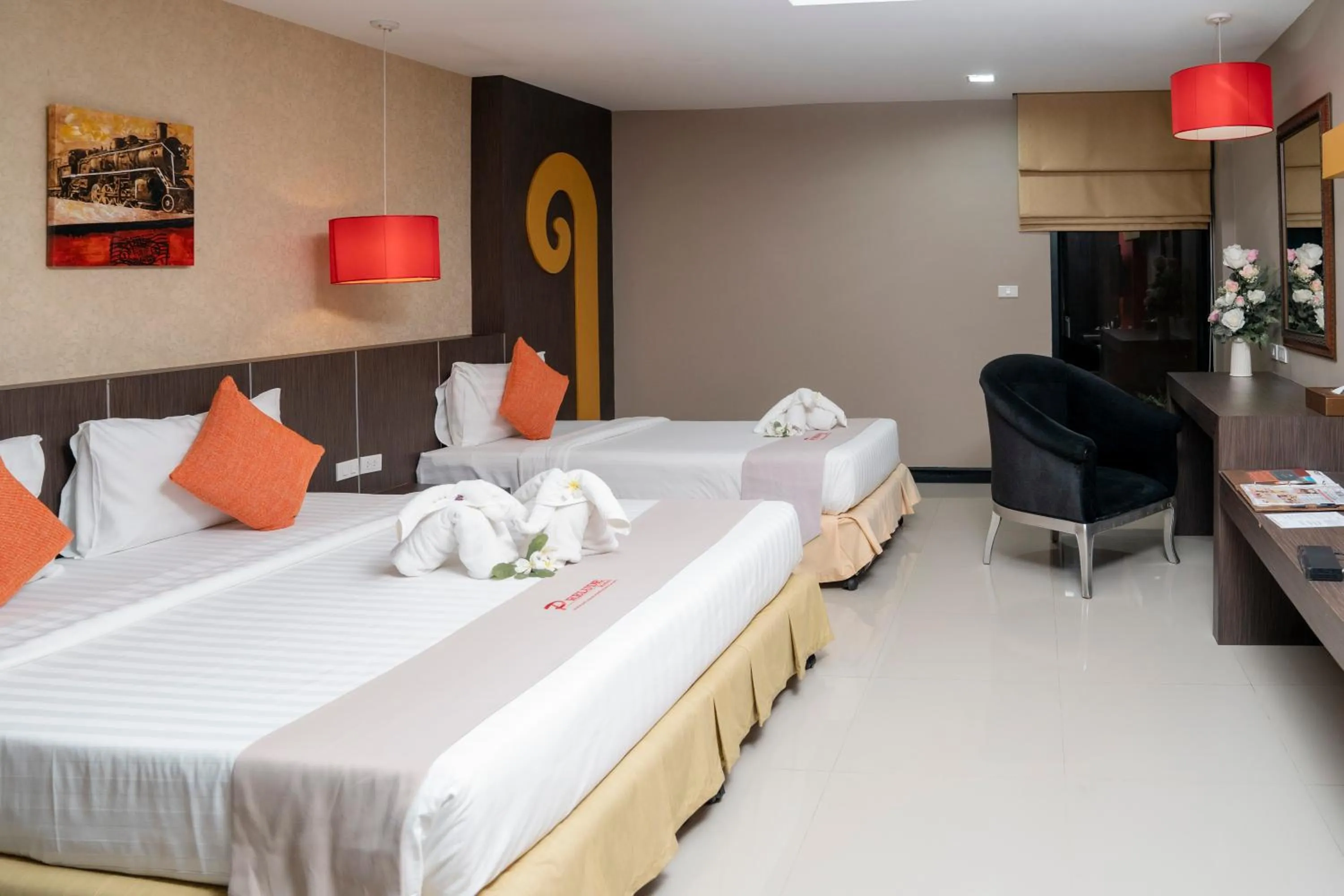 Bedroom, Bed in Prelude Hotel