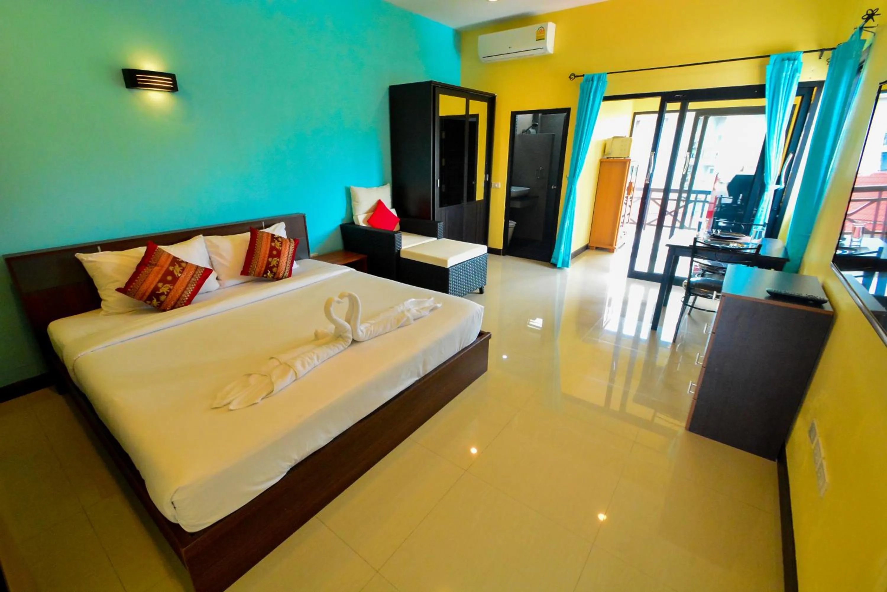 Area and facilities, Bed in Gecko Hotel