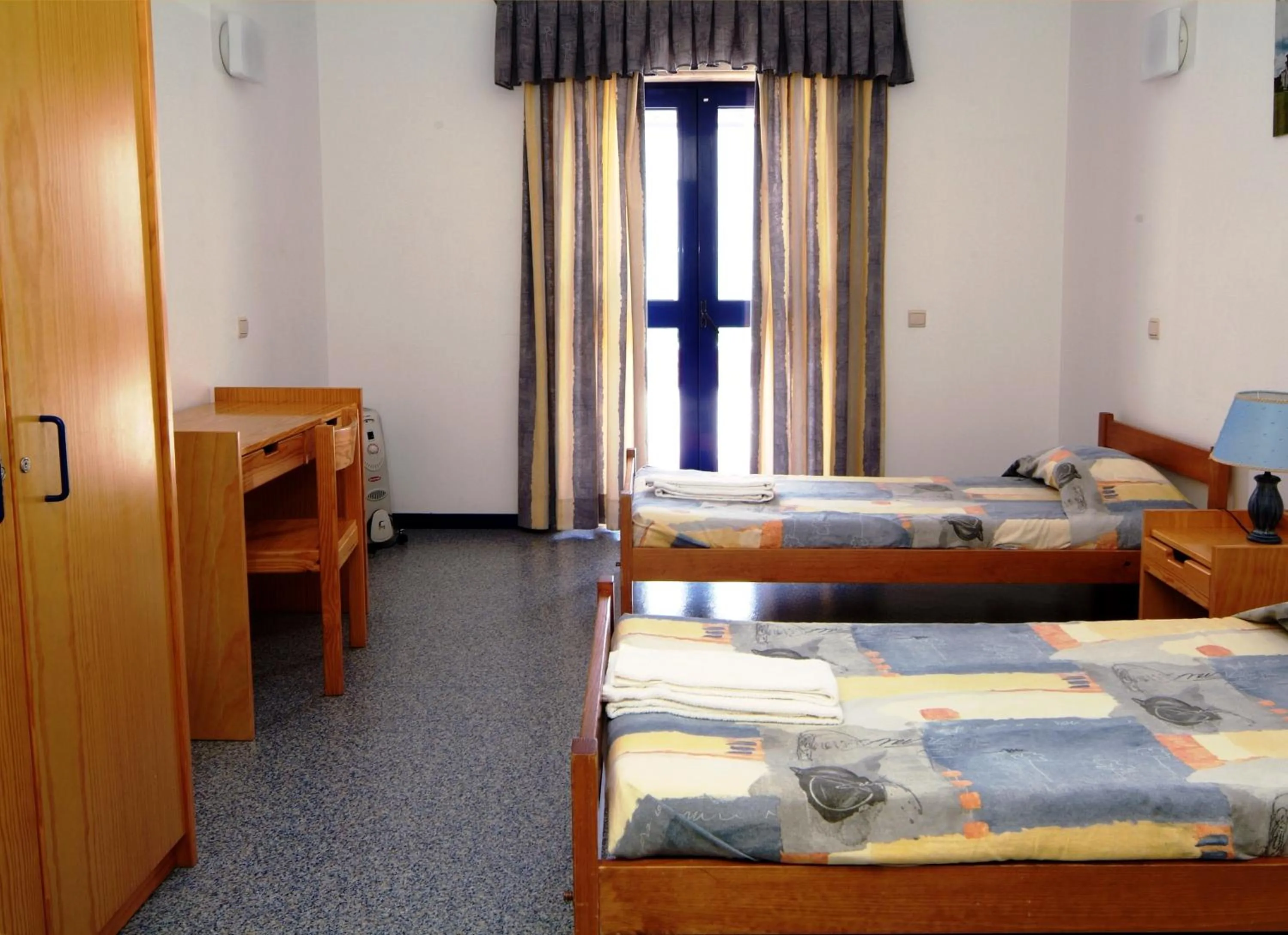 Bedroom, Bed in HI Beja - Pousada de Juventude