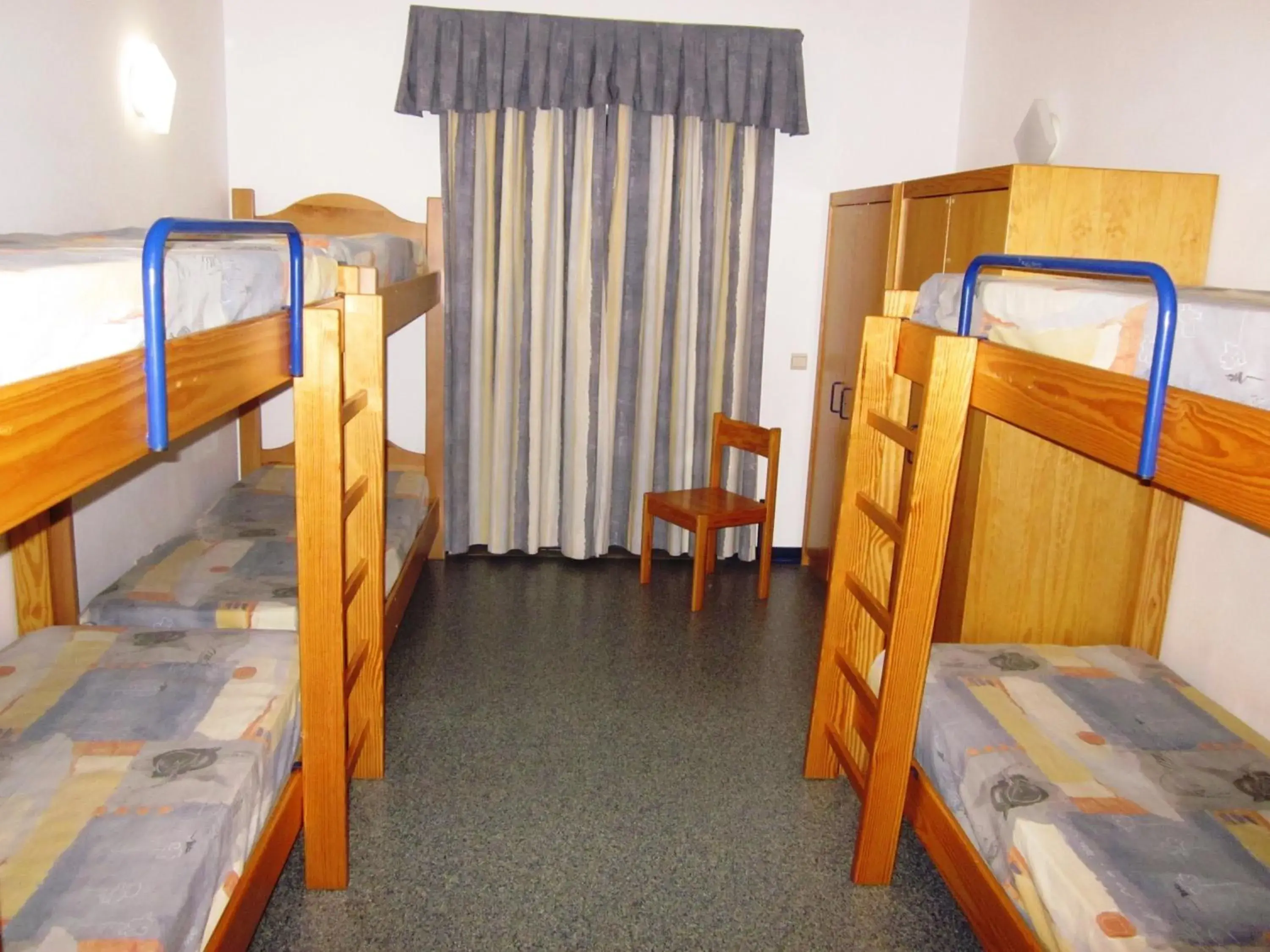 Family Room - single occupancy in HI Beja - Pousada de Juventude Family Room - single occupancy in HI Beja - Pousada de Juventude