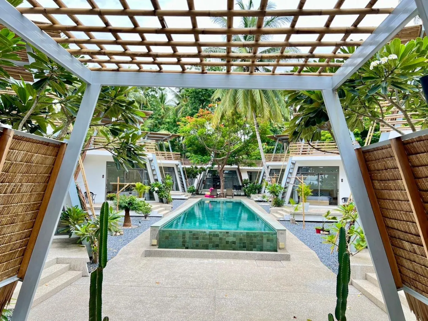 Chill Lay Resort Donsak