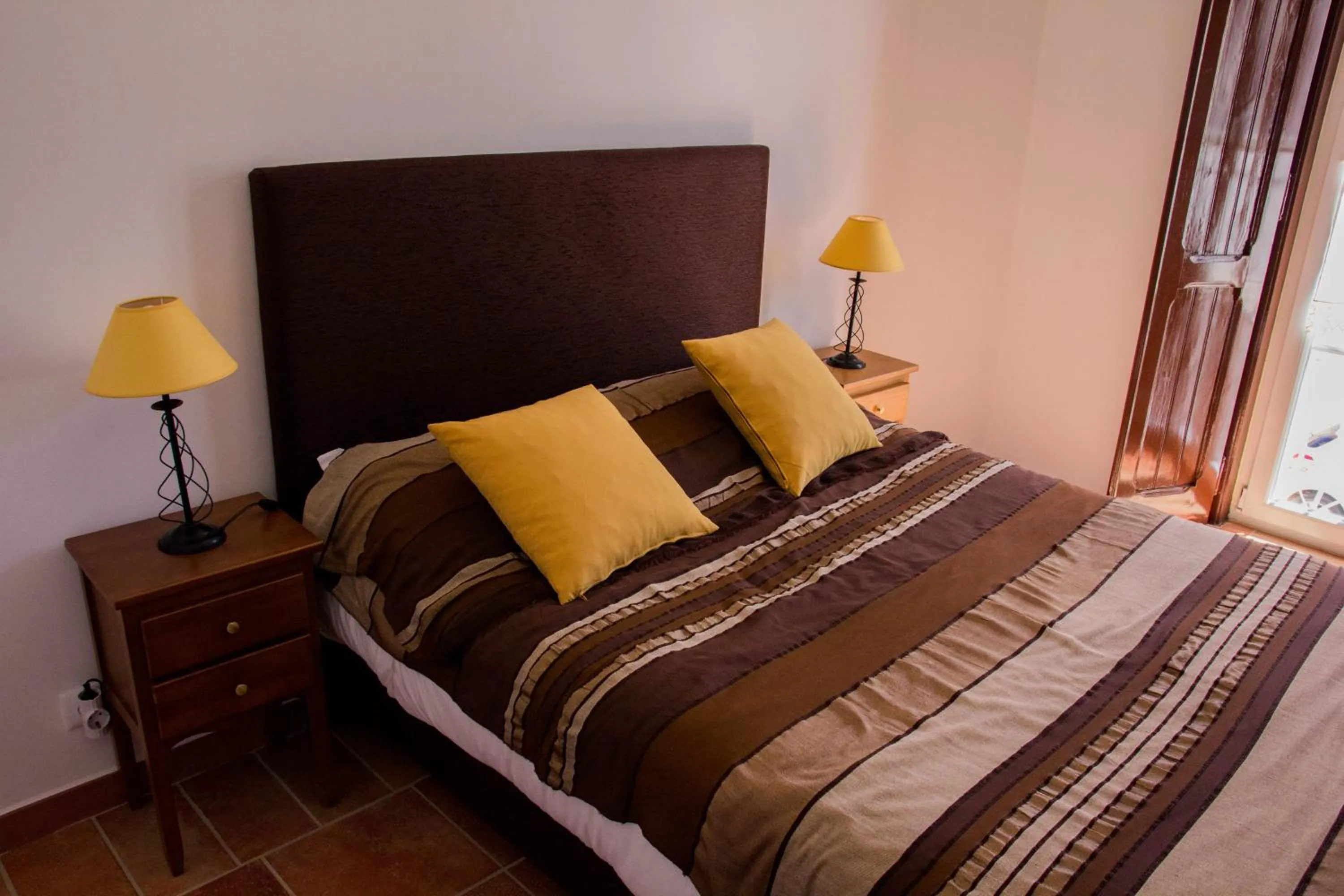 Bedroom, Bed in Casas da Moagem