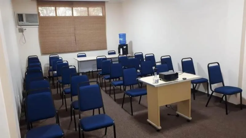Business facilities in GoldMen Business Louveira
