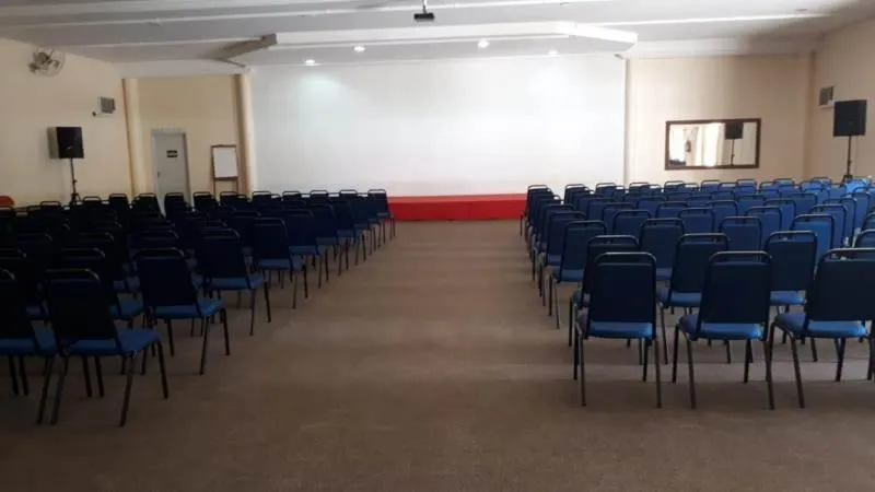 Business facilities in GoldMen Business Louveira