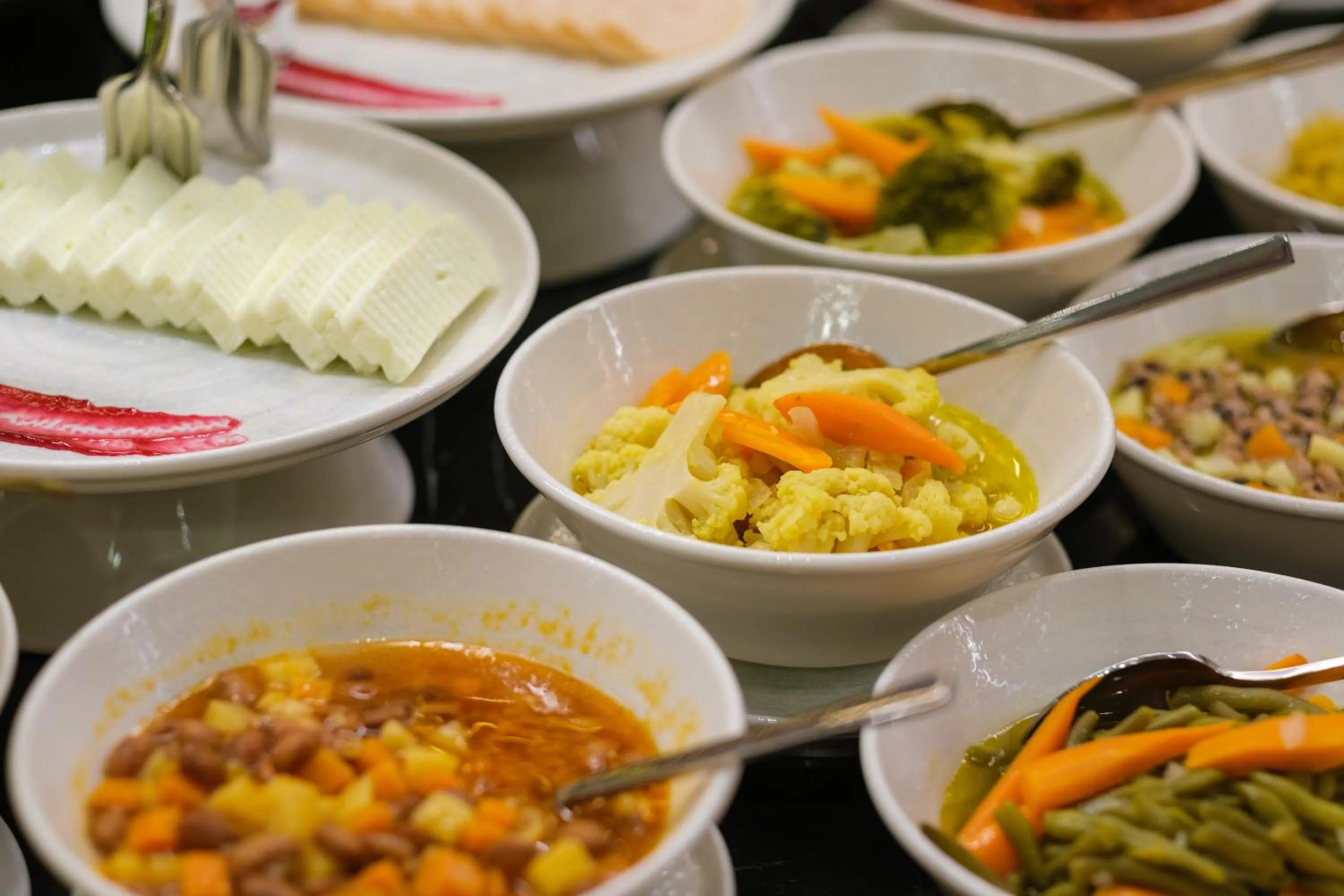 Restaurant/places to eat in Caddem Inn Hotel