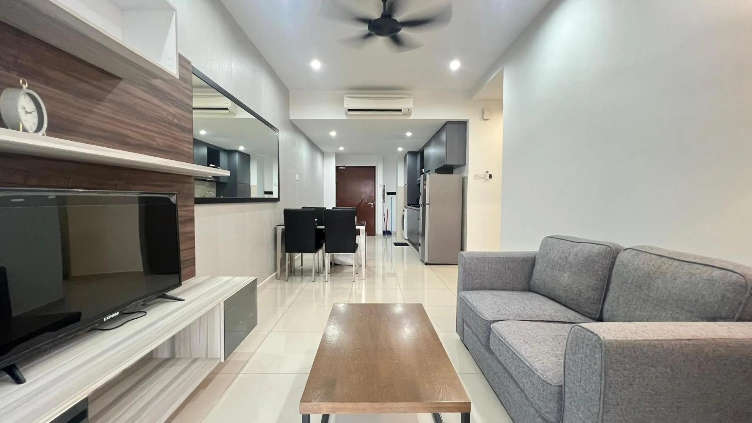 Encorp Marina 2 BR,6pax with bathtub