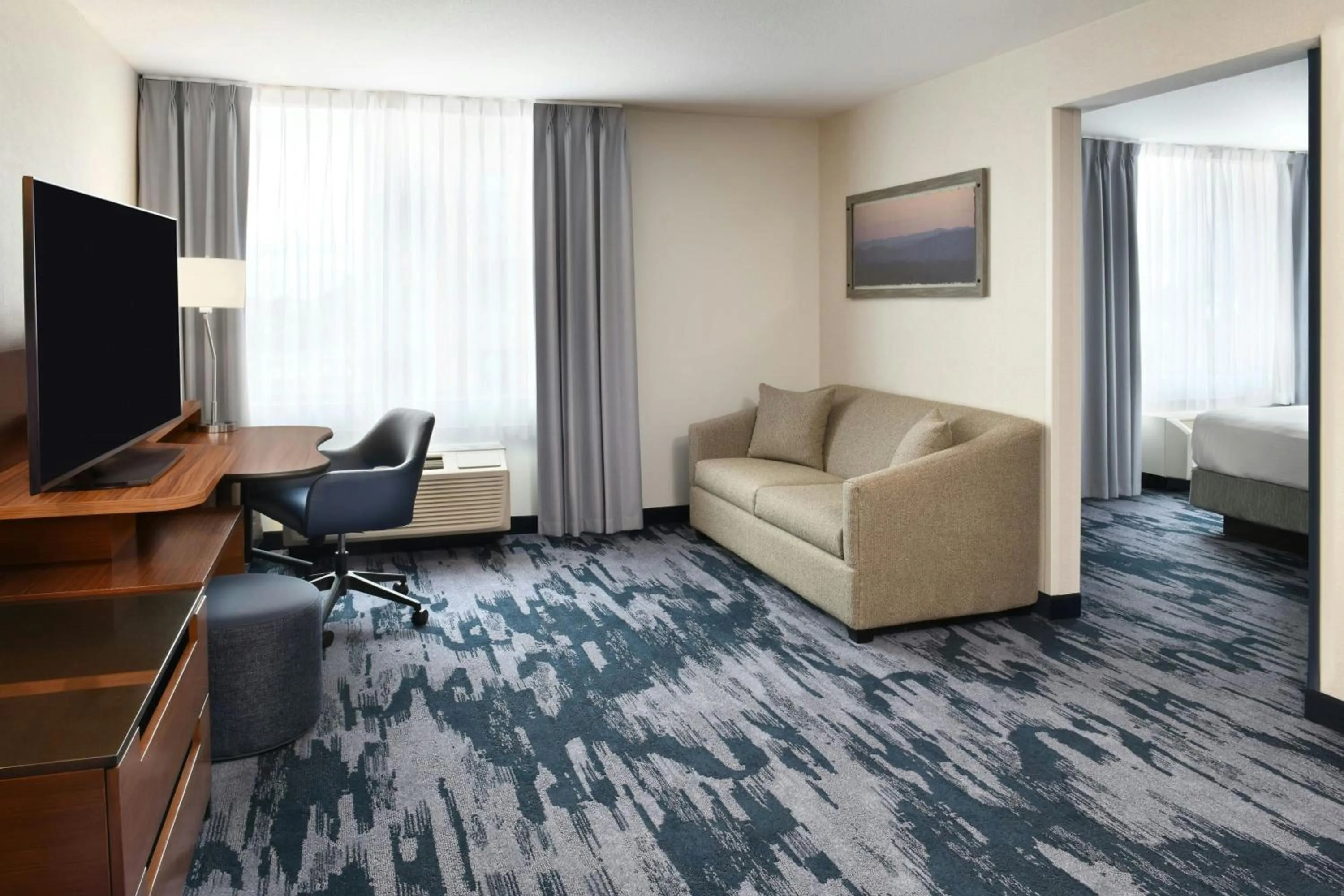 Living room in Fairfield Inn & Suites by Marriott Calgary Downtown
