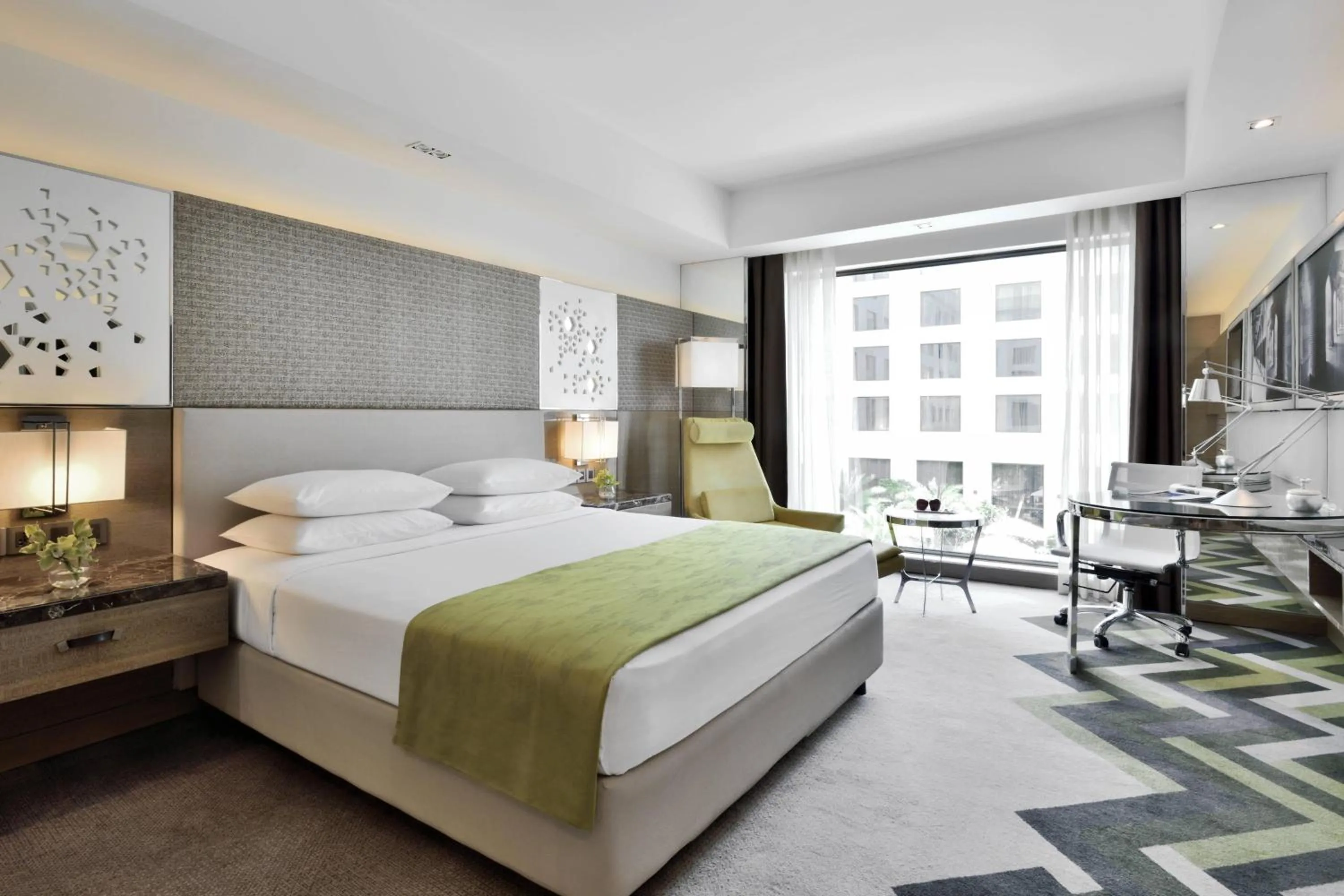 Photo of the whole room, Bed in Courtyard by Marriott Agra