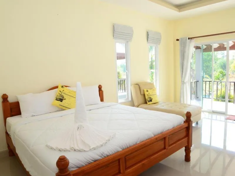 Bed in KP Mountain Beach