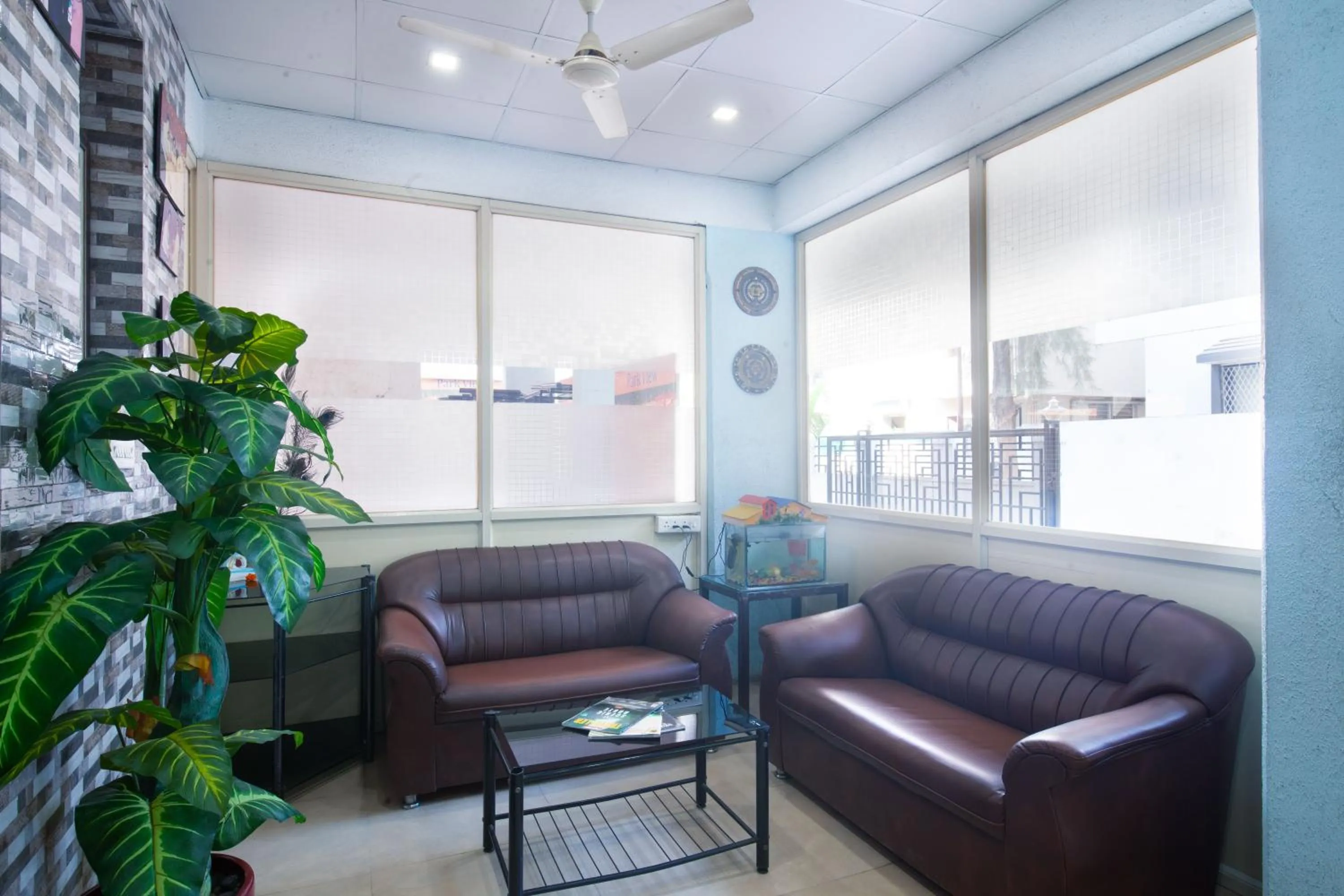 Seating area in Treebo Park View Hadapsar