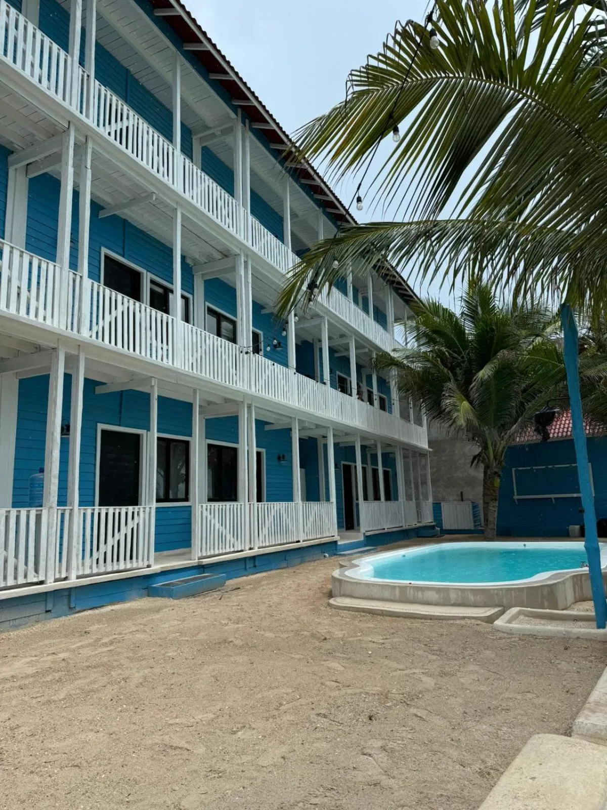 Property building in El Faro Beach Front by ÓOL Hotels