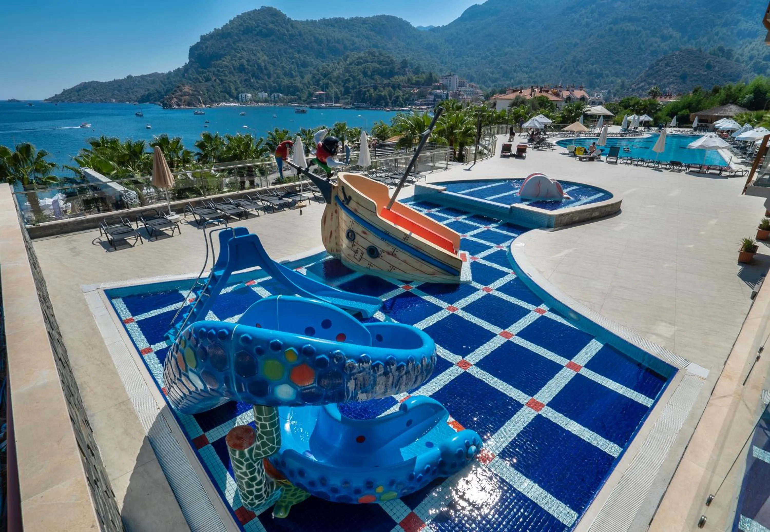 Pool view in Turunc Premium Hotel