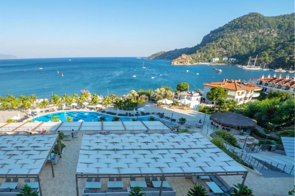 Property building in Turunc Premium Hotel