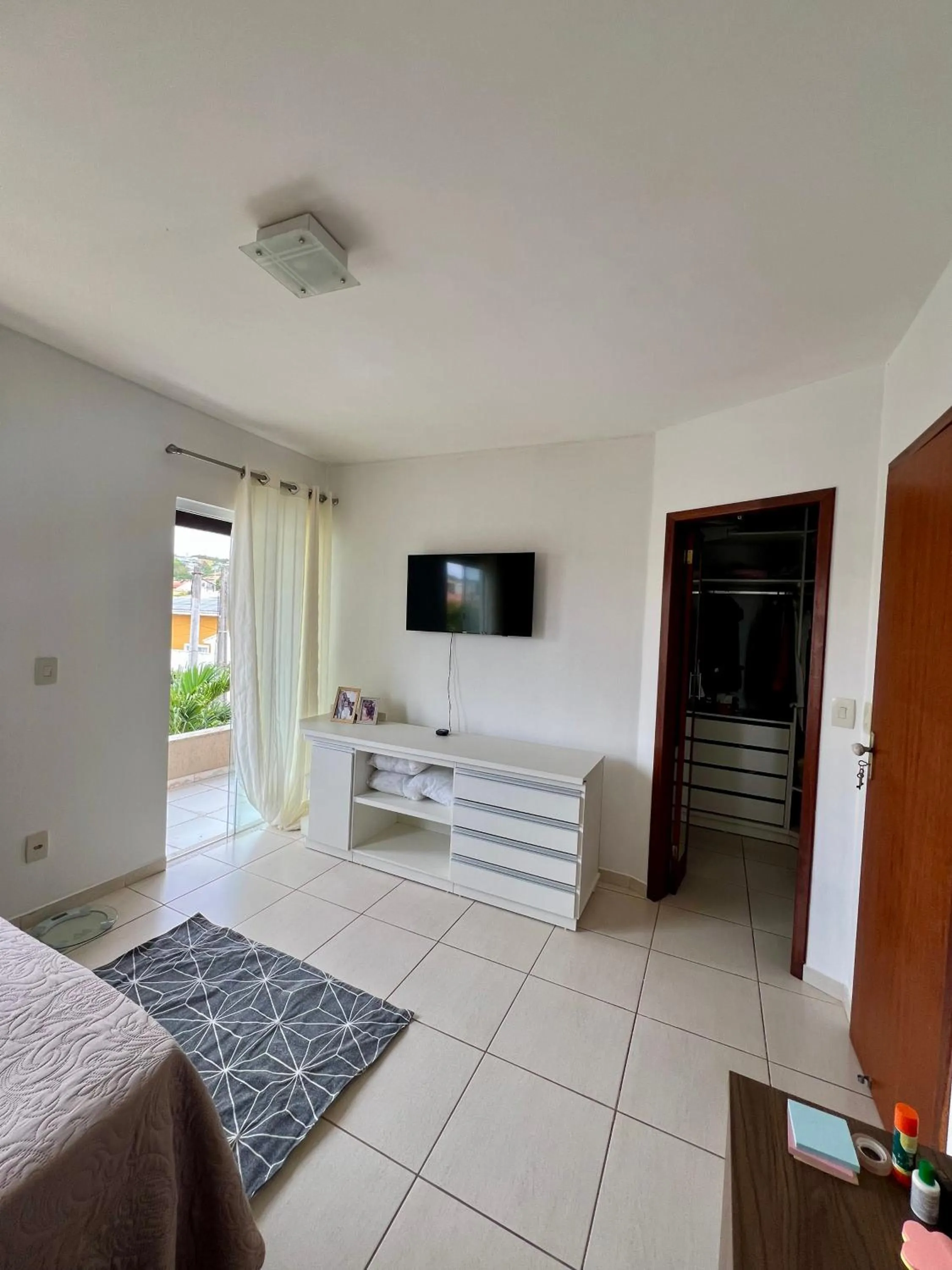 Bed in Casa com piscina, churrasqueira e ar condicionado em condomínio