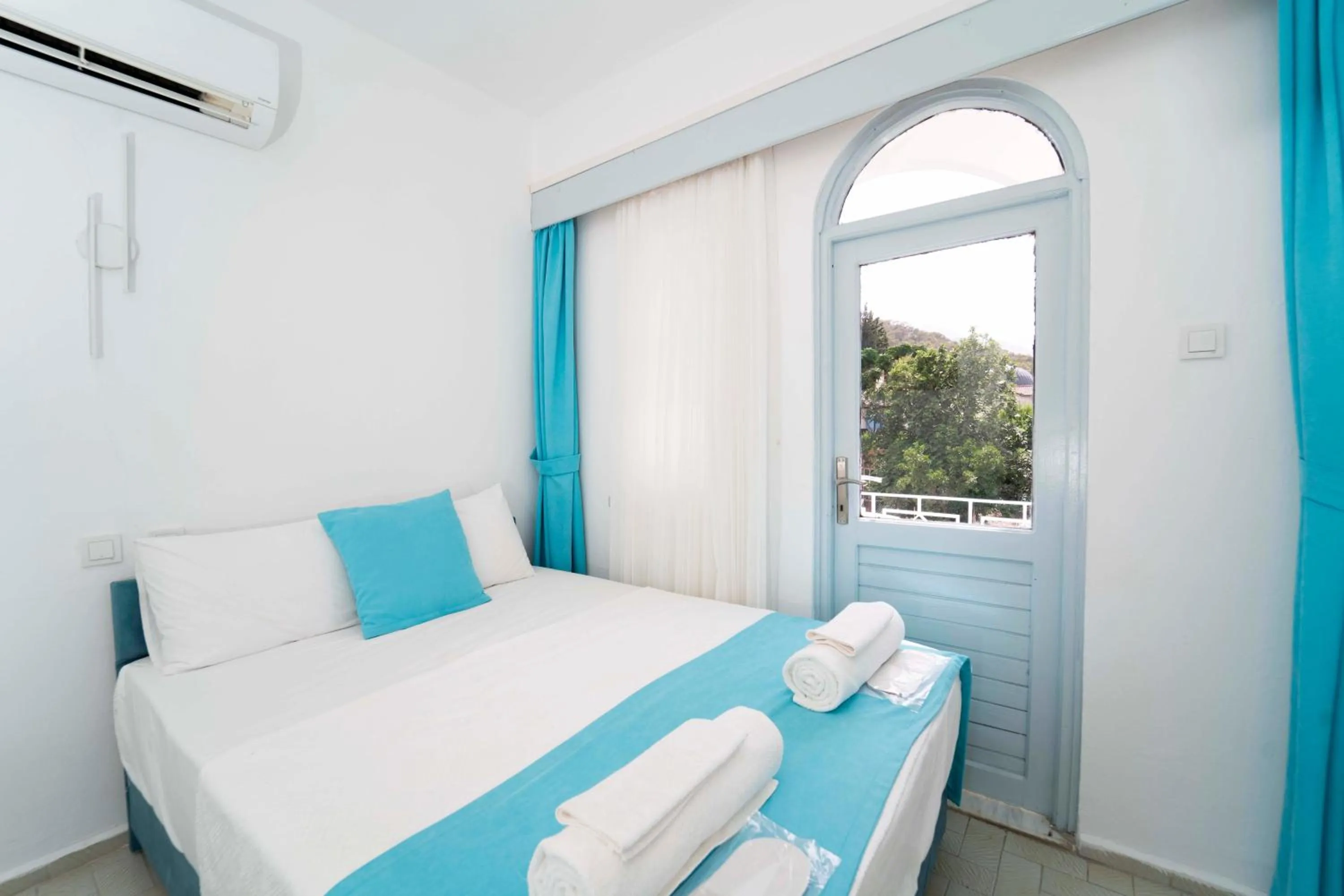 Bed in Kemer Royal Beach