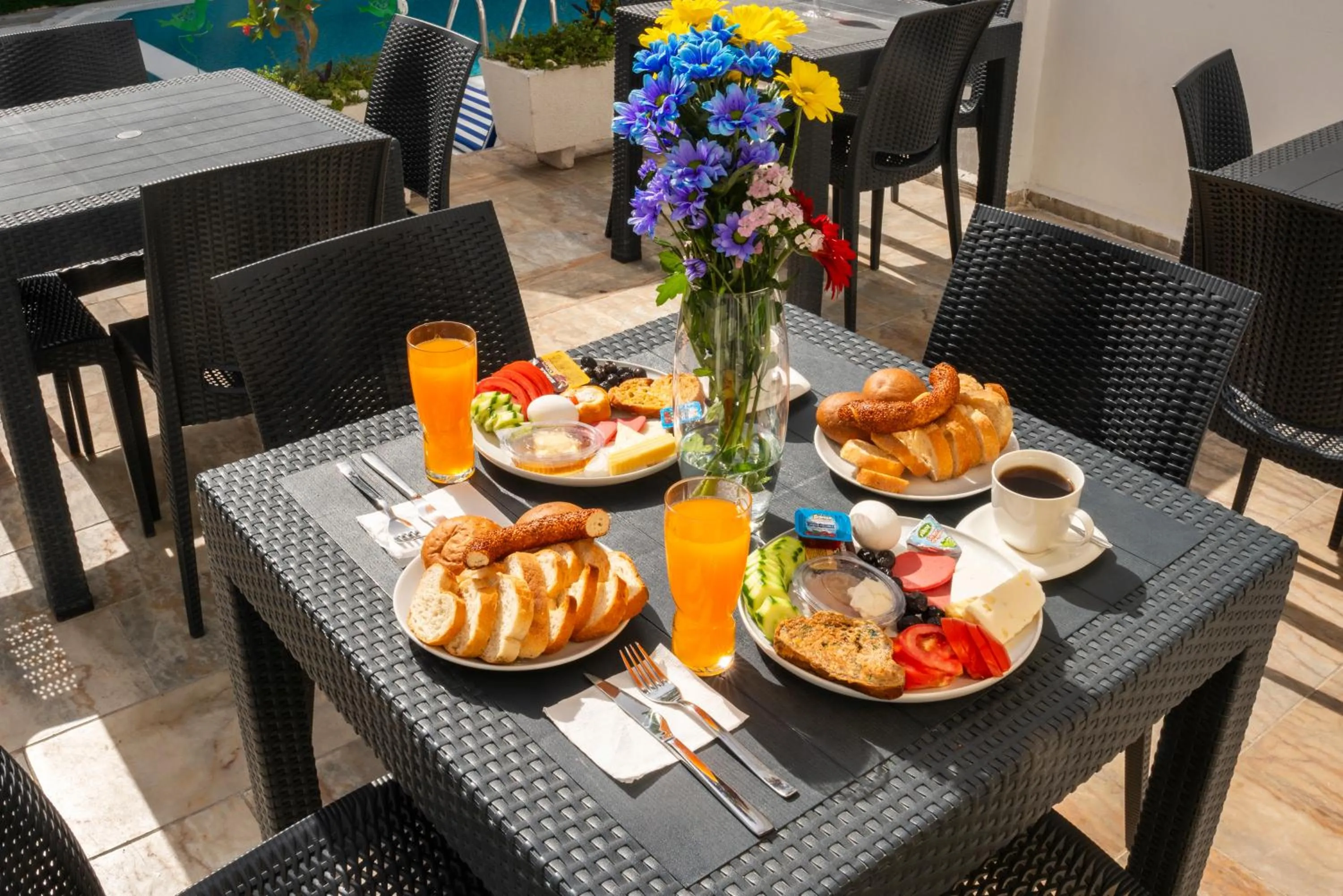 Restaurant/places to eat in Kemer Royal Beach