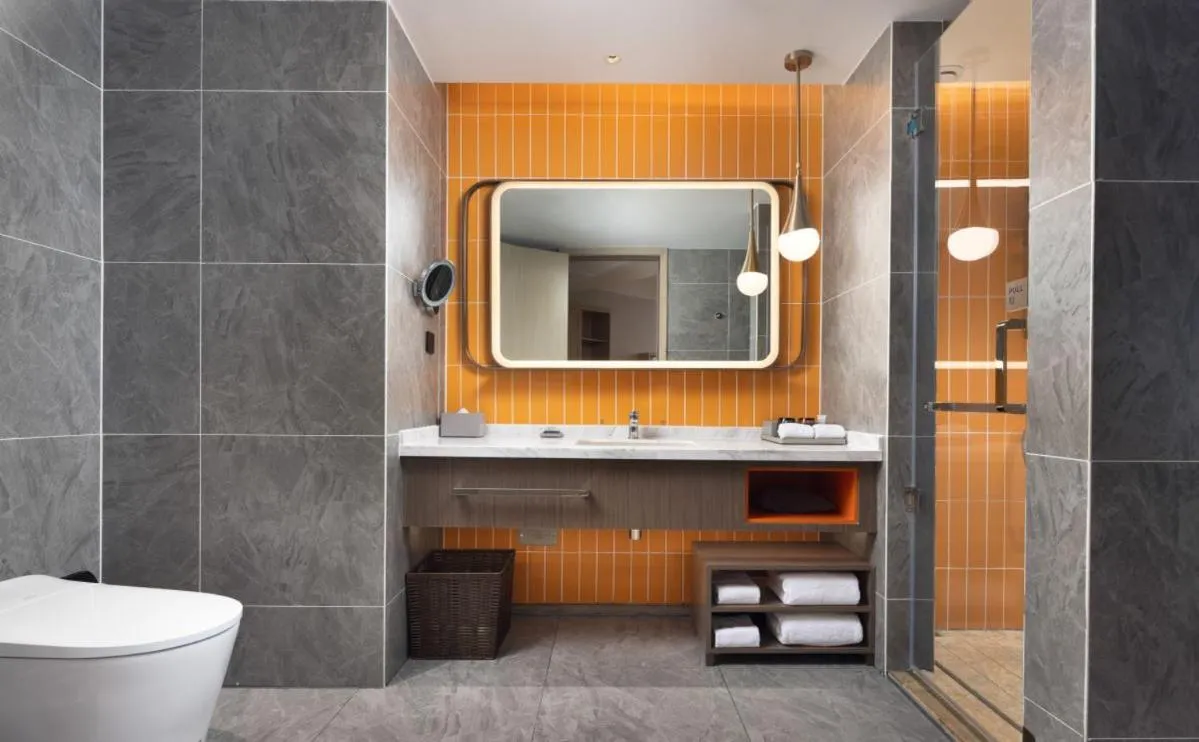 Shower in Home2 by Hilton Chongqing Wushan