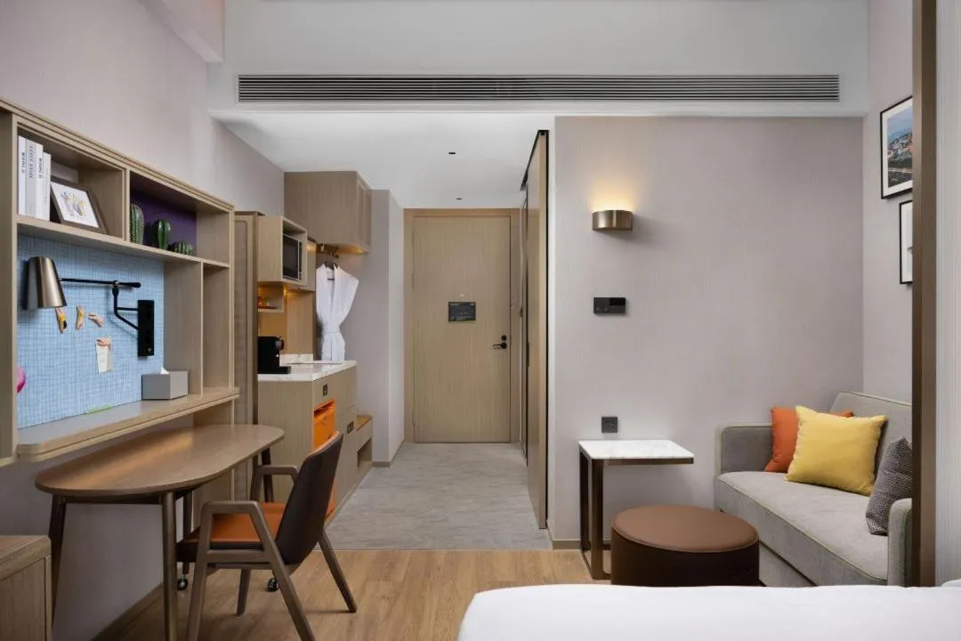 Bed in Home2 Suite by Hilton Yantai Laishan