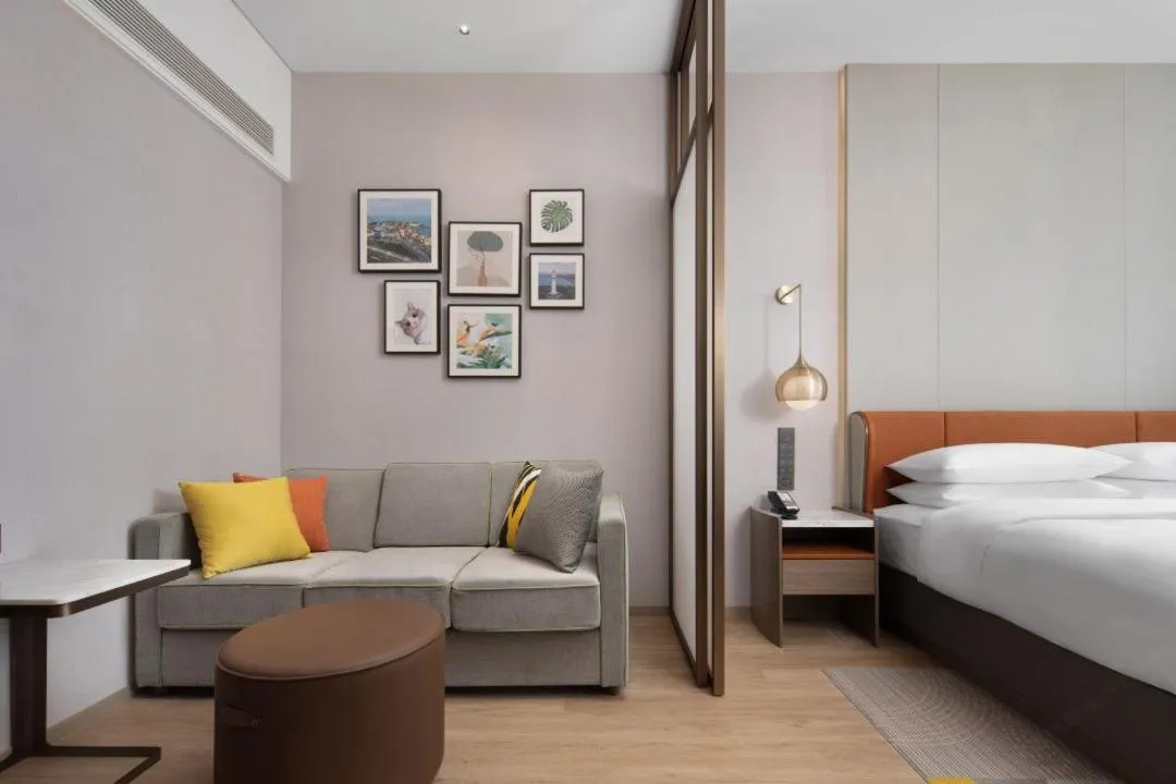 Bed in Home2 Suite by Hilton Yantai Laishan