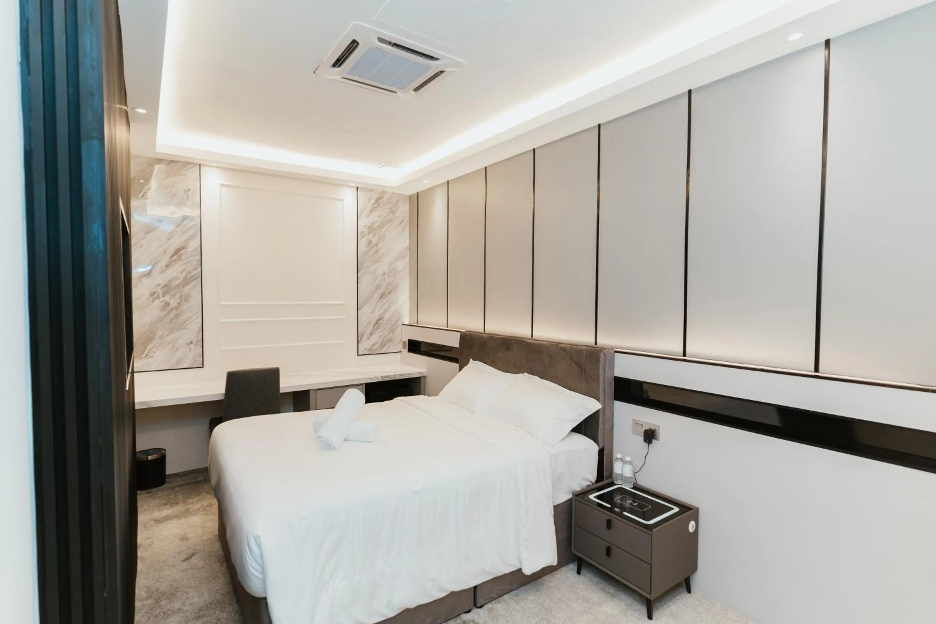 Bed in Brilliant Hotel Dan Spa