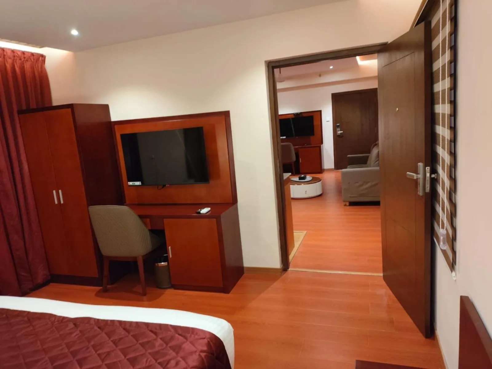 Bed in Park Avenue Hotel & Apartments Trichy