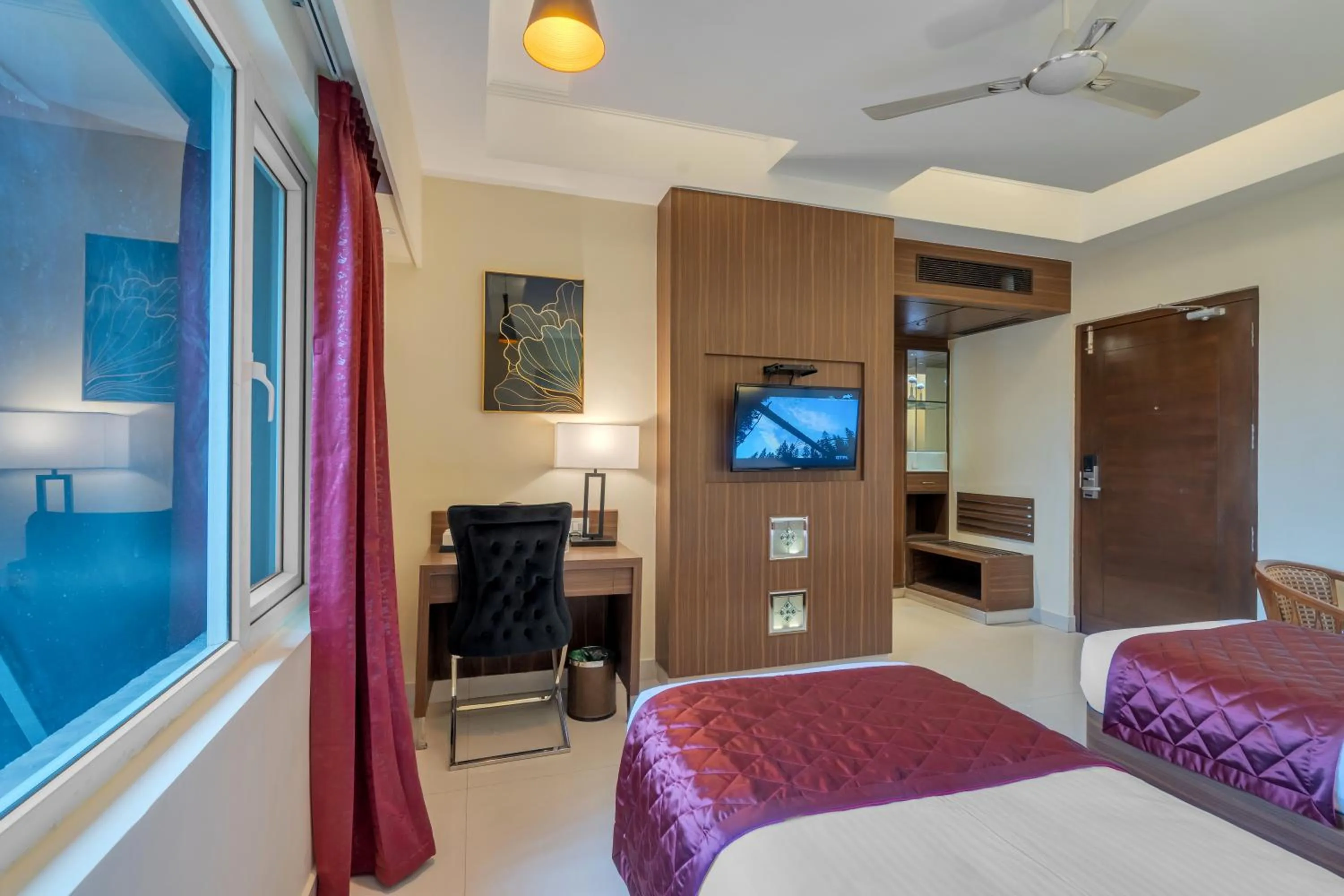 Photo of the whole room, Bed in Park Avenue Hotel & Apartments Trichy