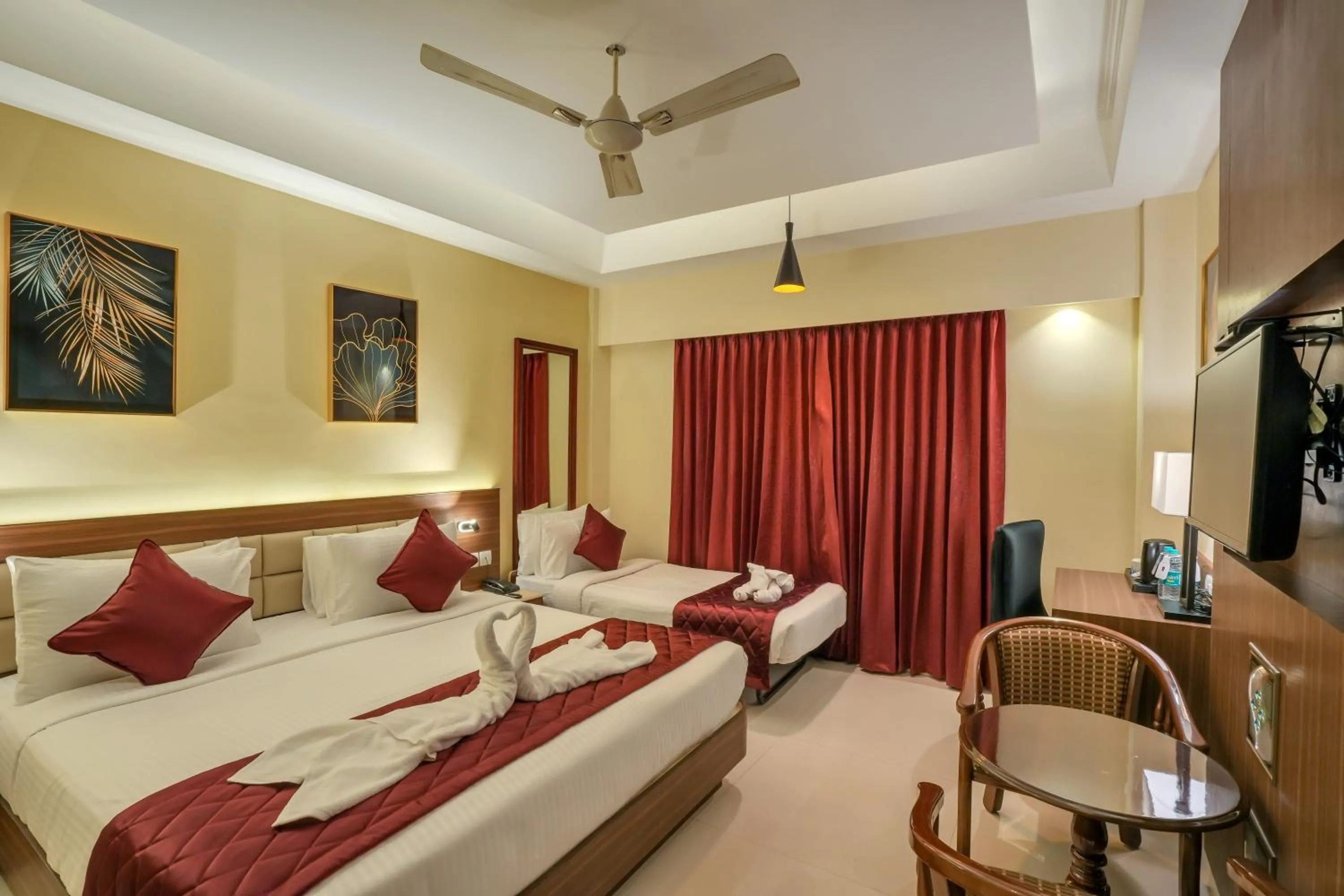 Bedroom, Bed in Park Avenue Hotel & Apartments Trichy