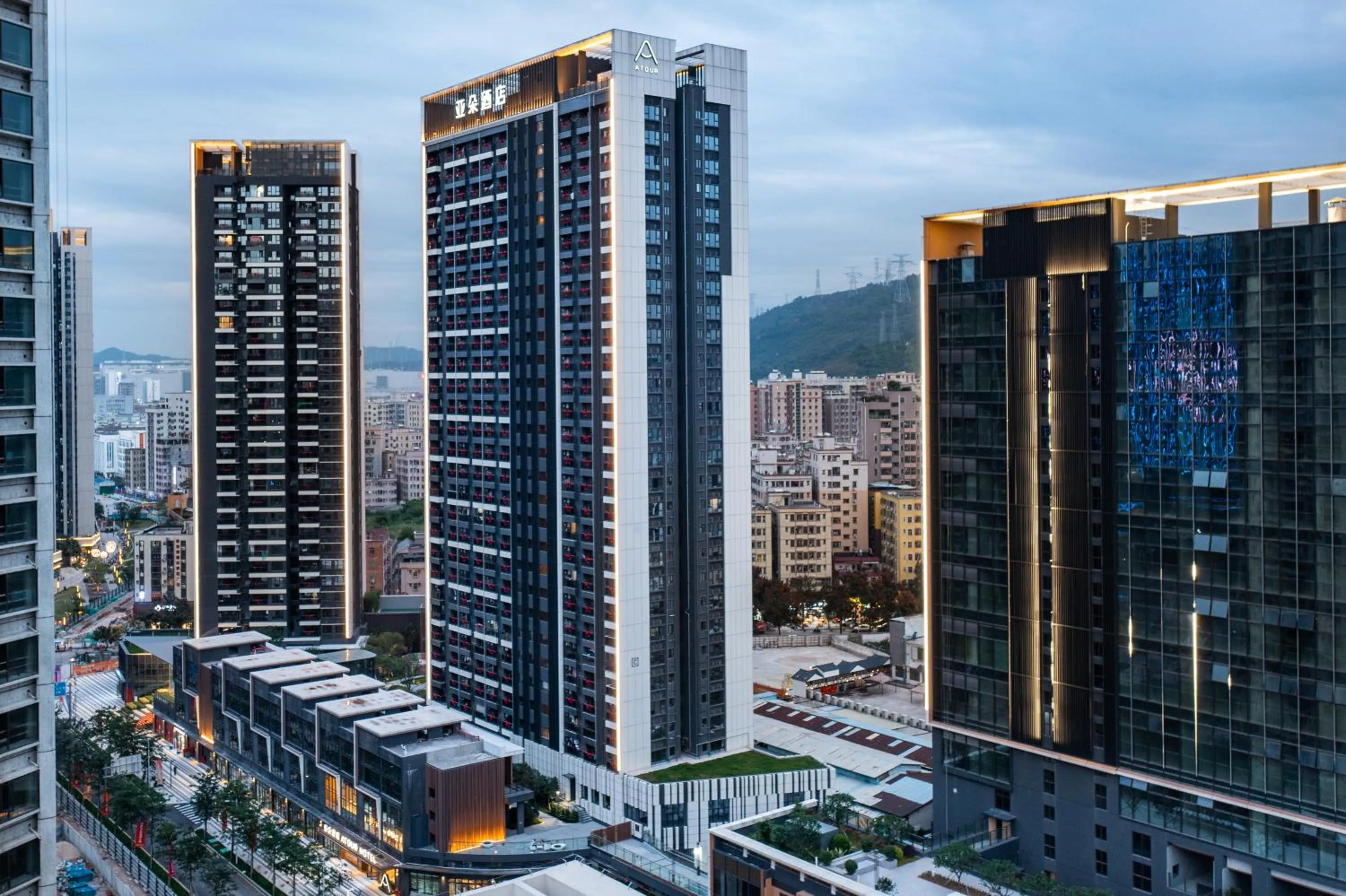 Atour Hotel Shenzhen Guangming Science City Zhengda City