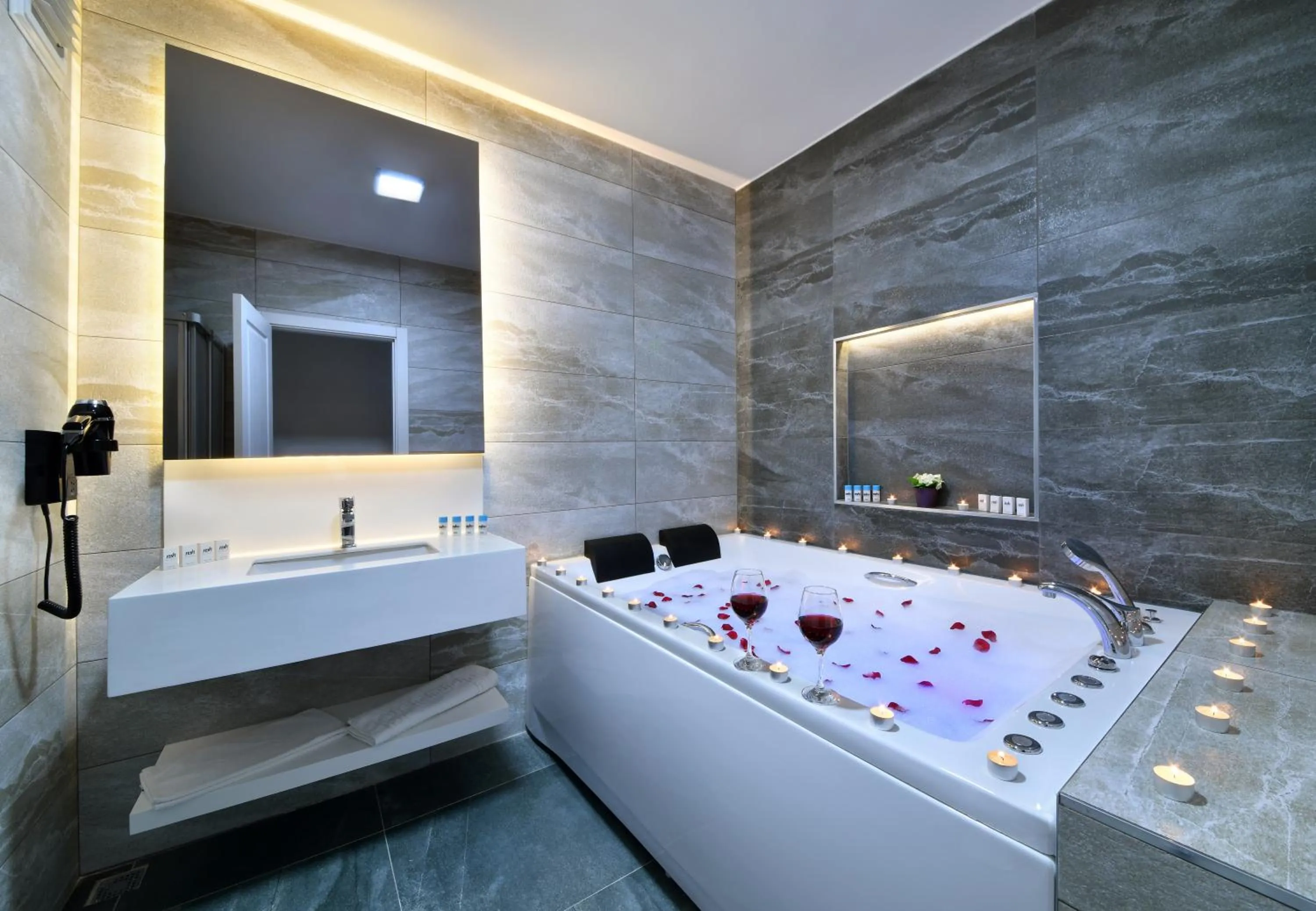 Nish Suites Atasehir