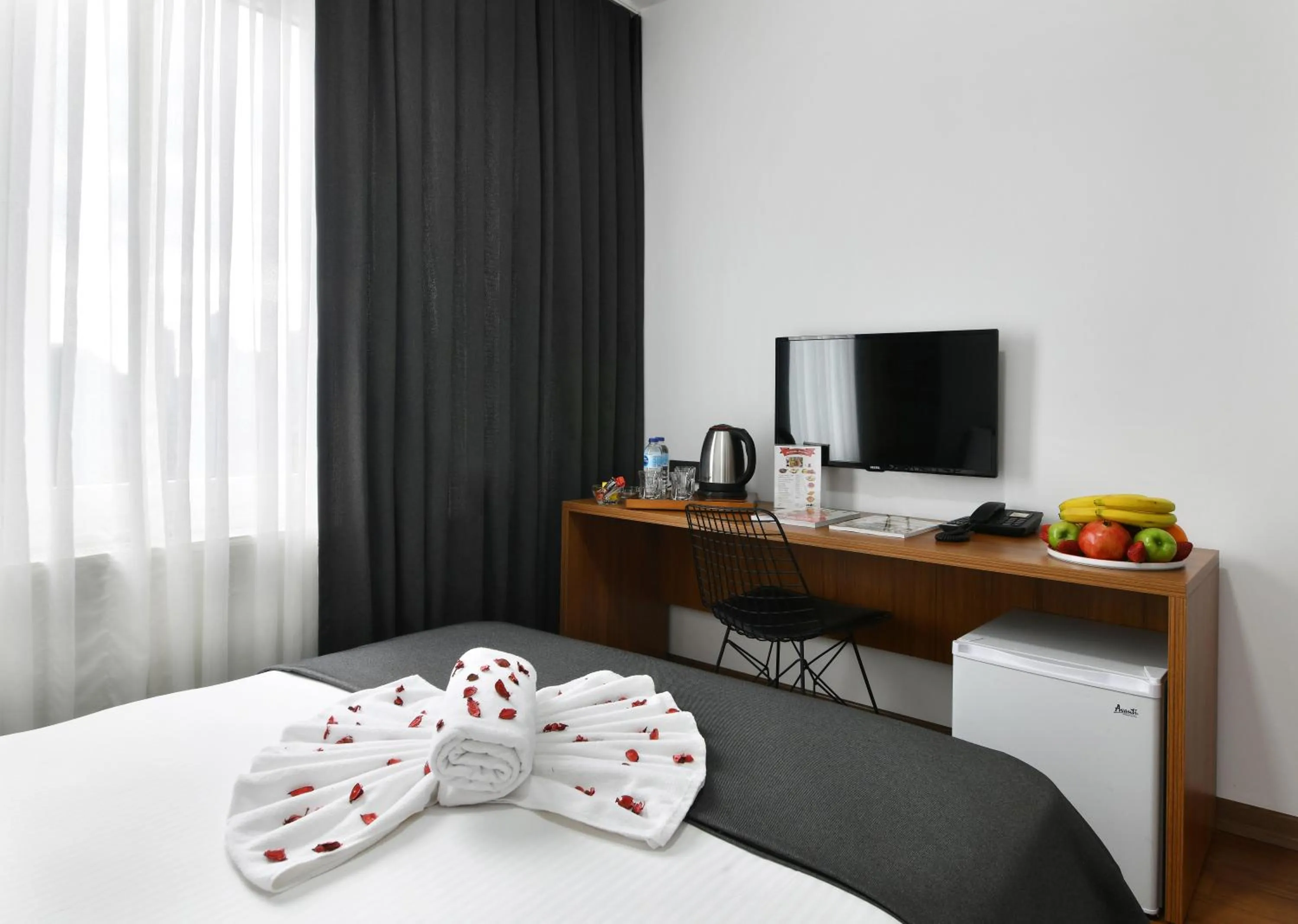 Bed in Nish Suites Atasehir