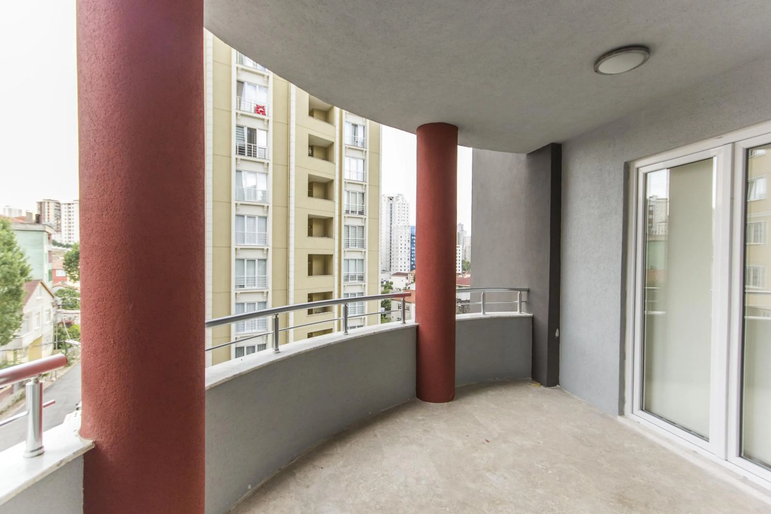 Day in Nish Suites Atasehir