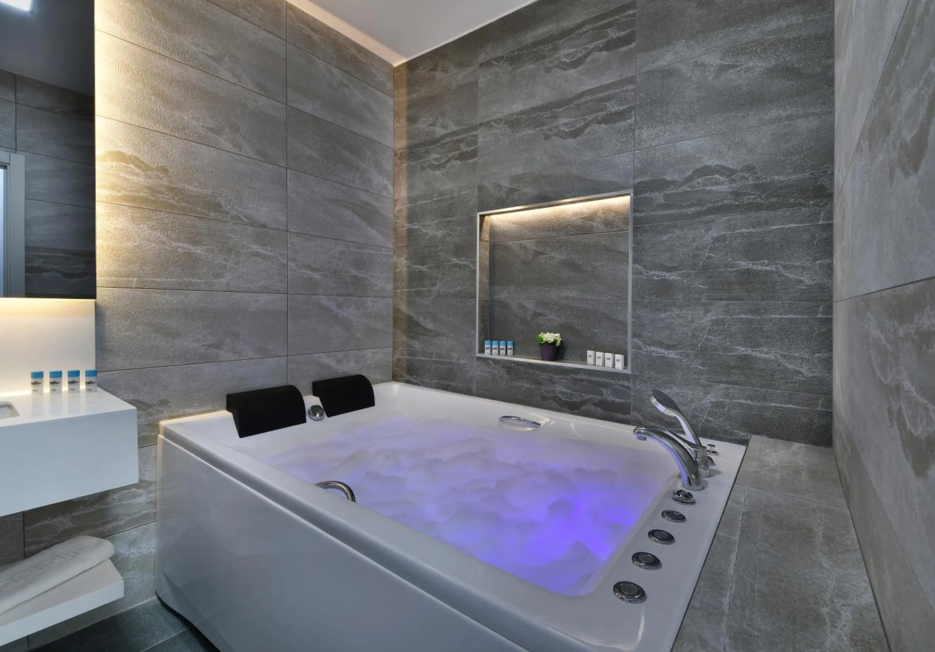 Nish Suites Atasehir