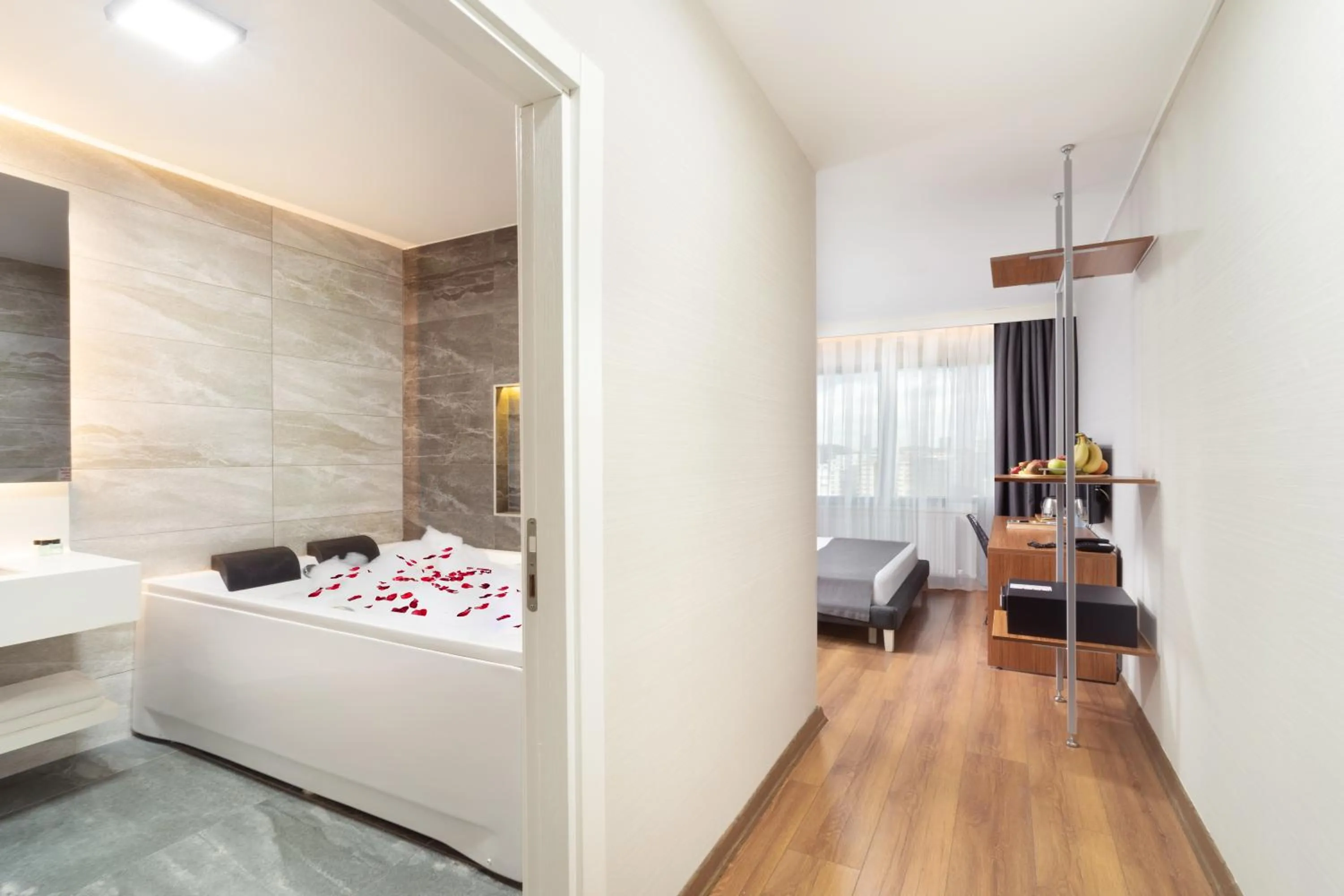 Bed in Nish Suites Atasehir