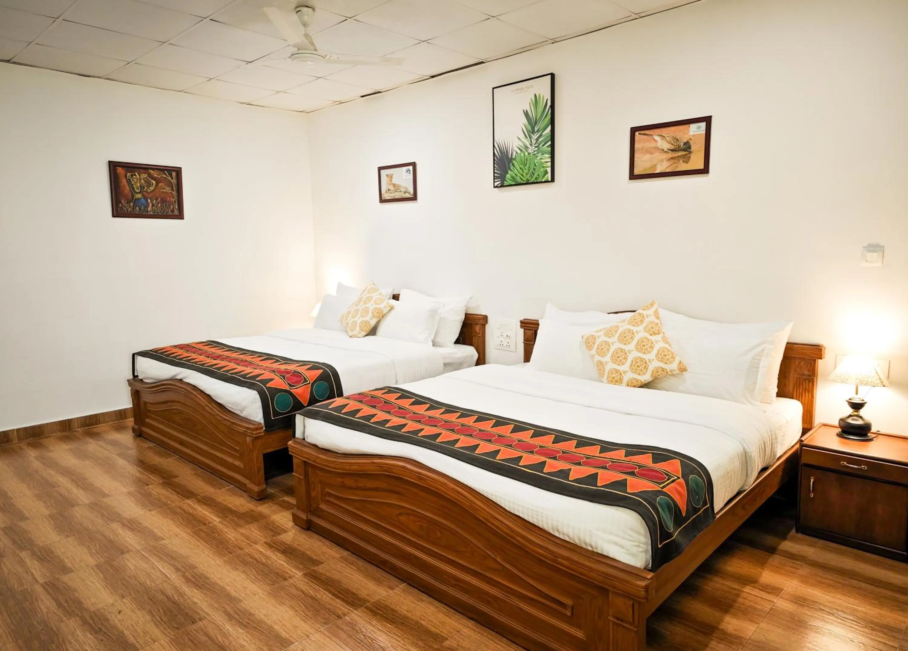 Photo of the whole room, Bed in Ibex Resorts, Valparai Mistly