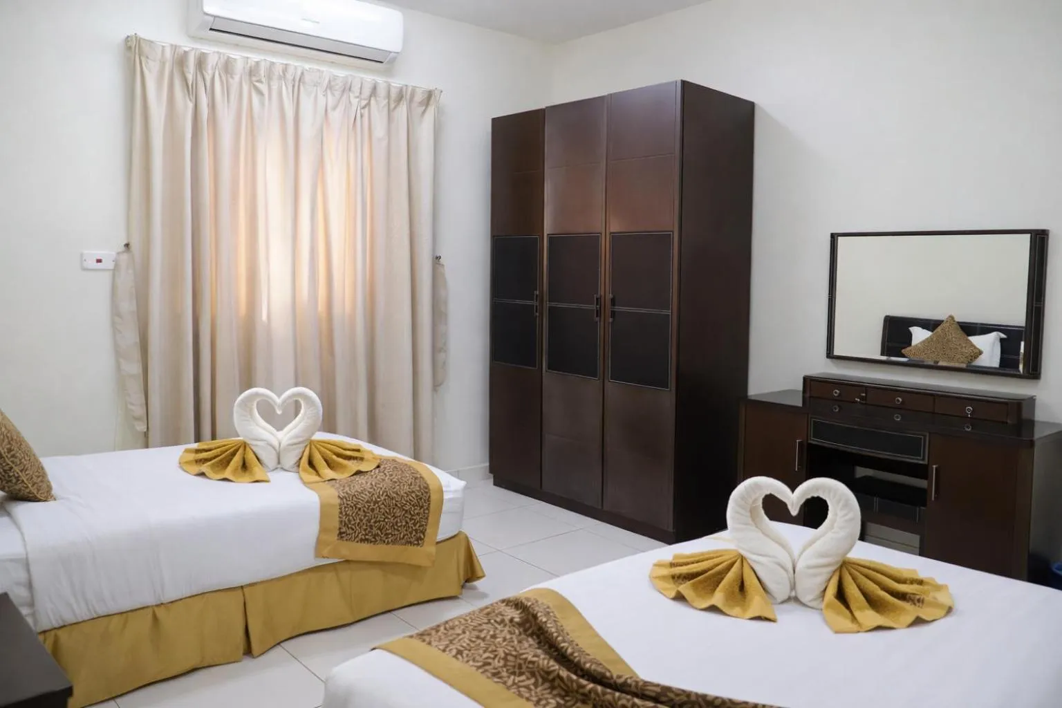 Bedroom, Bed in Binayat Hama Serviced Apartments