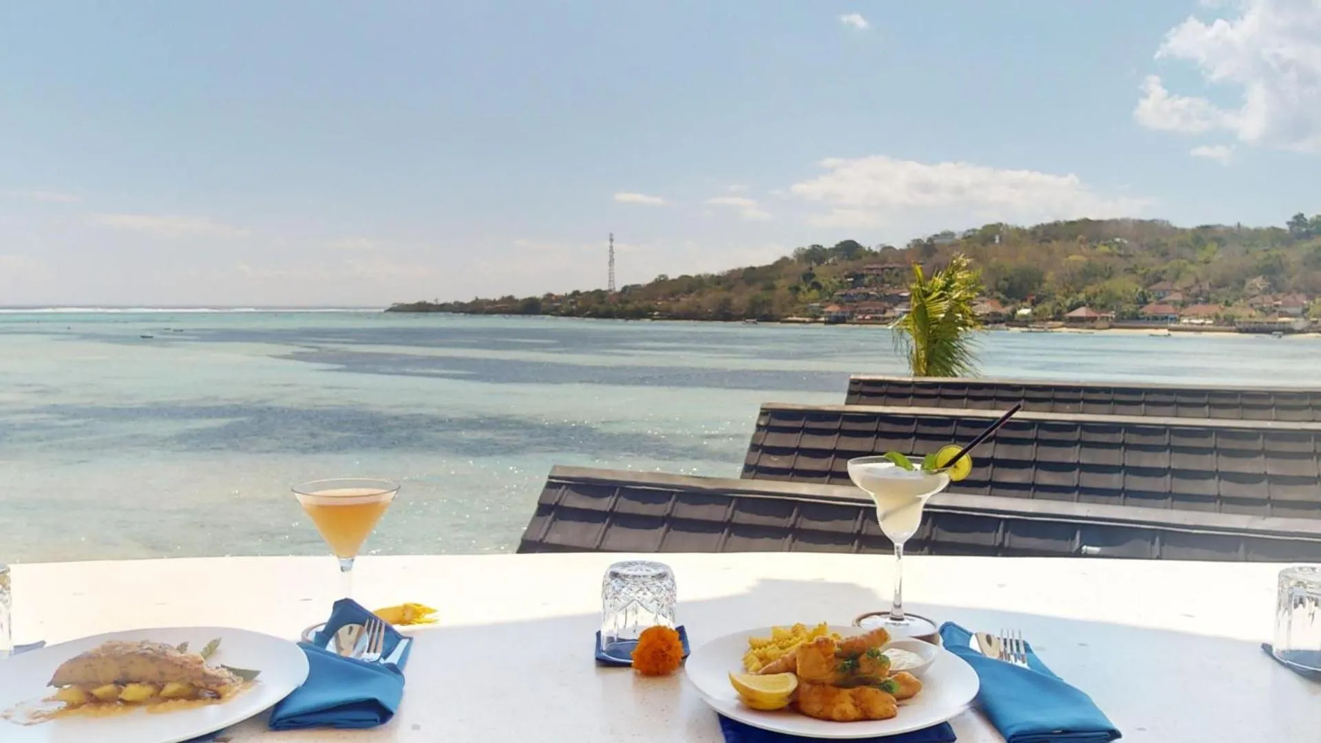 Restaurant/places to eat in Segara Seaside Resort