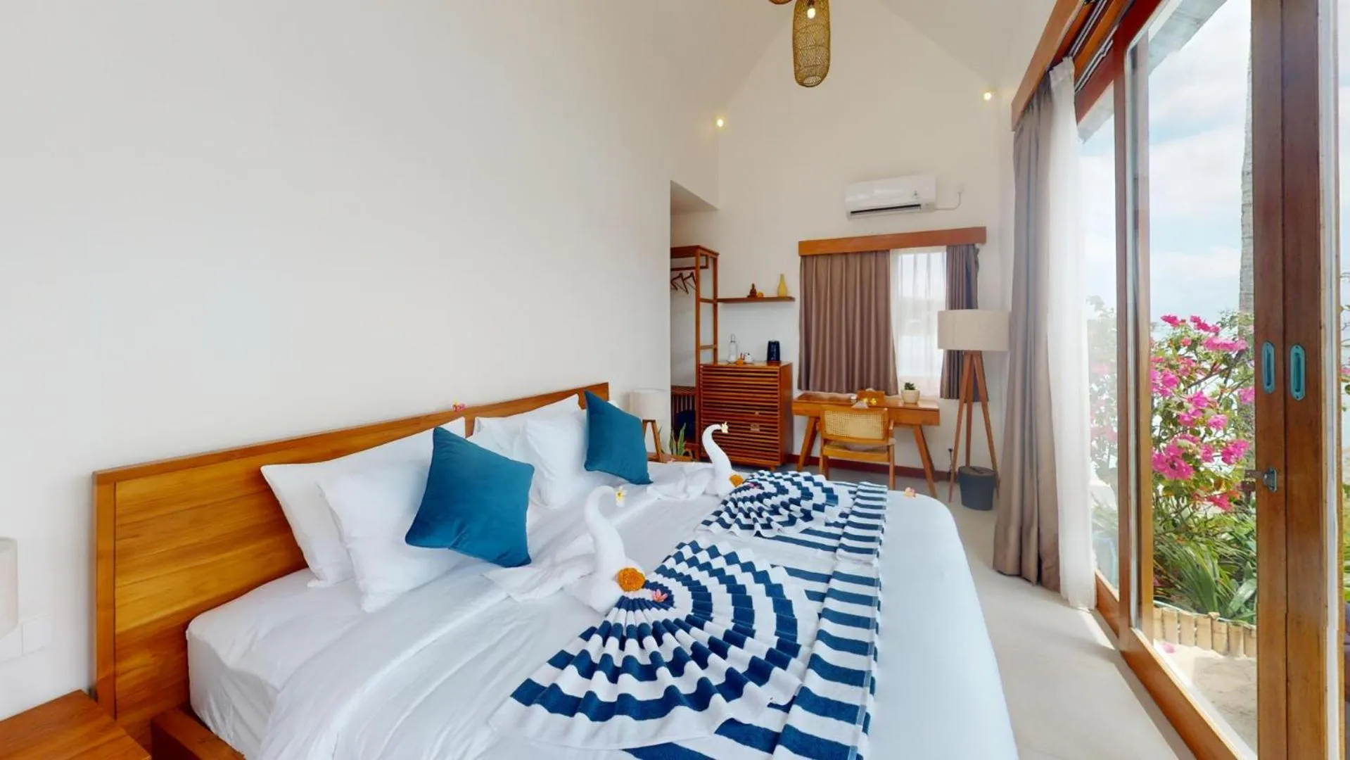 Bed in Segara Seaside Resort