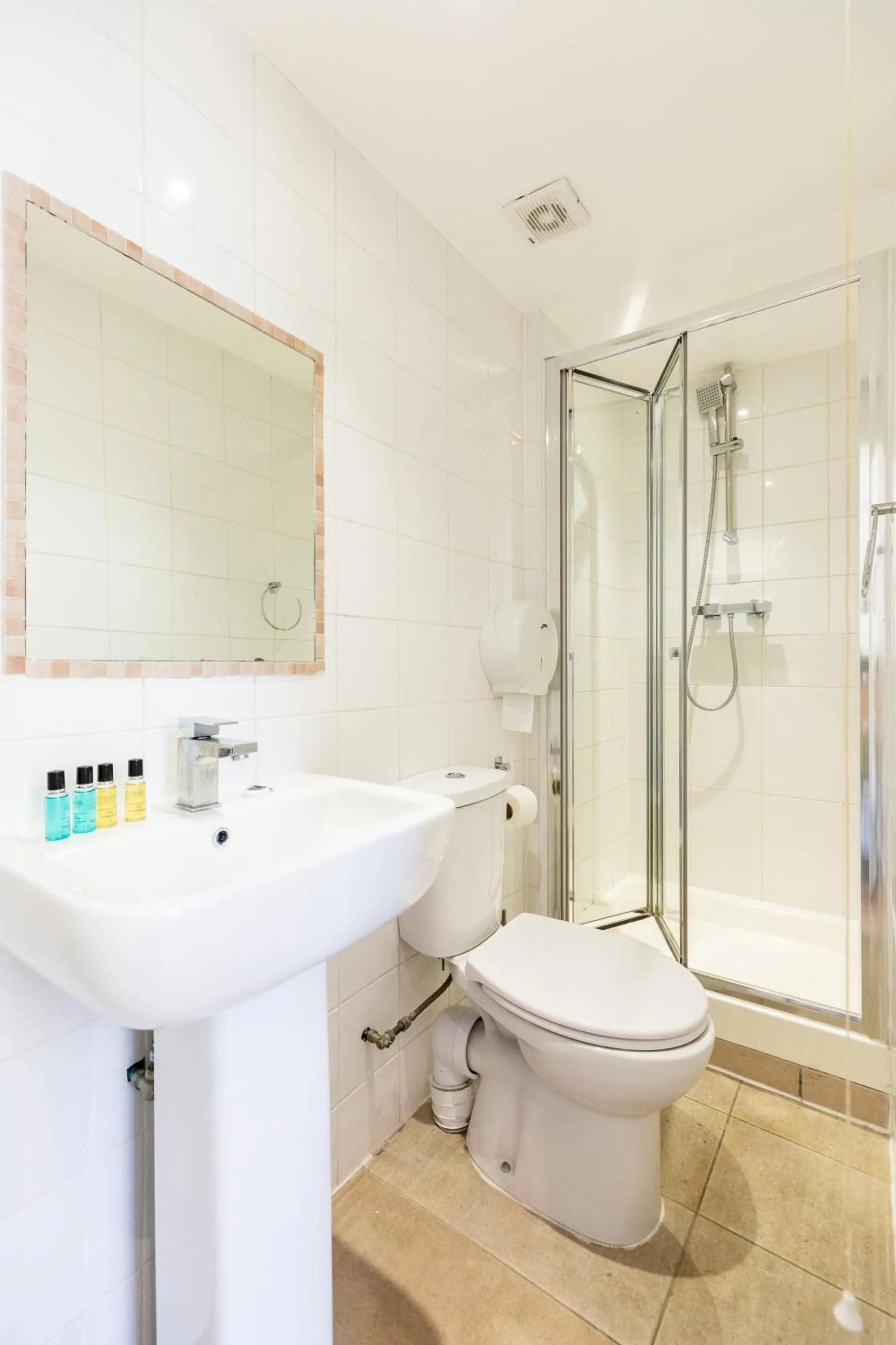 Bathroom in The Chapter - Hyde Park Hotel