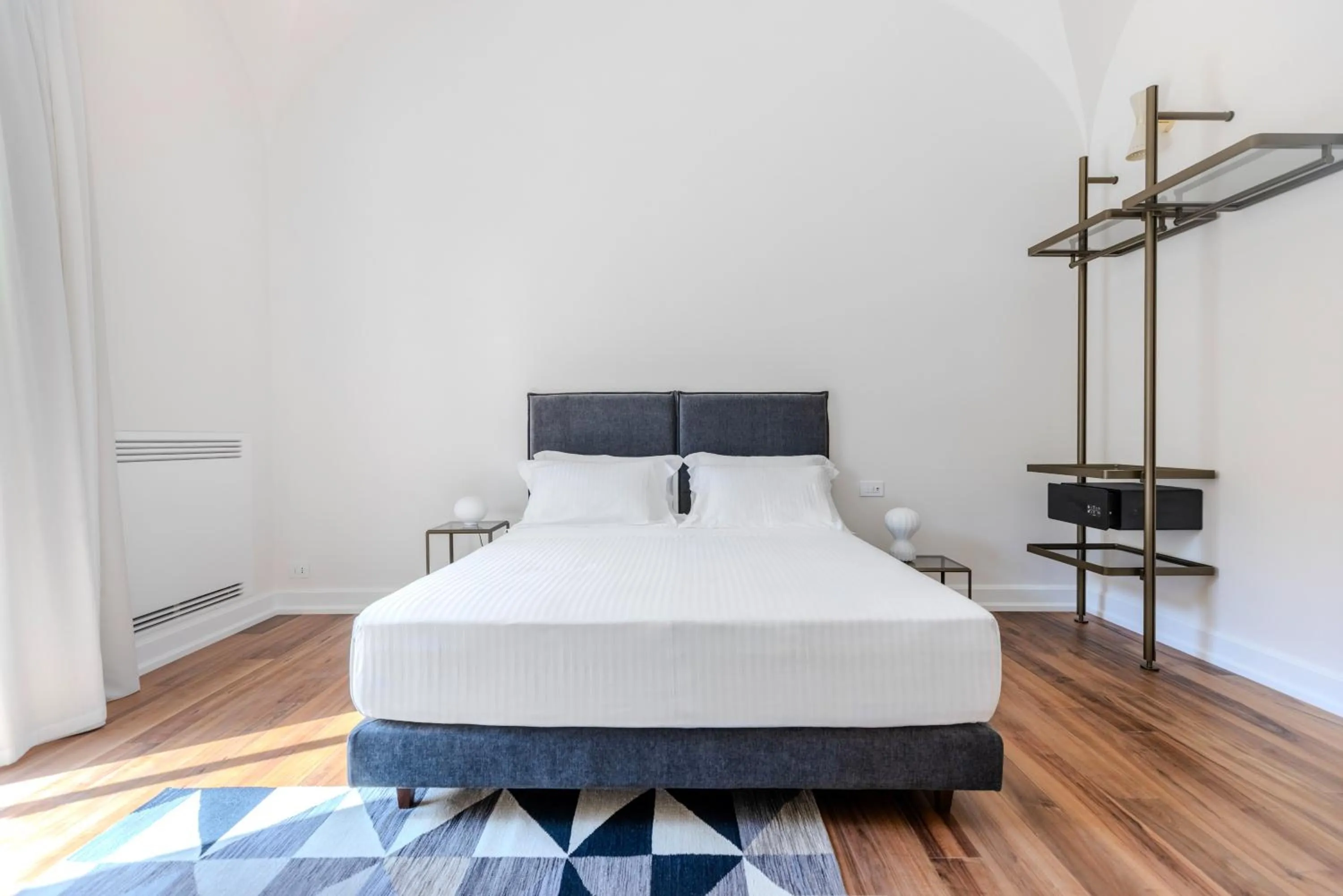 Bedroom, Bed in Dome Hotel