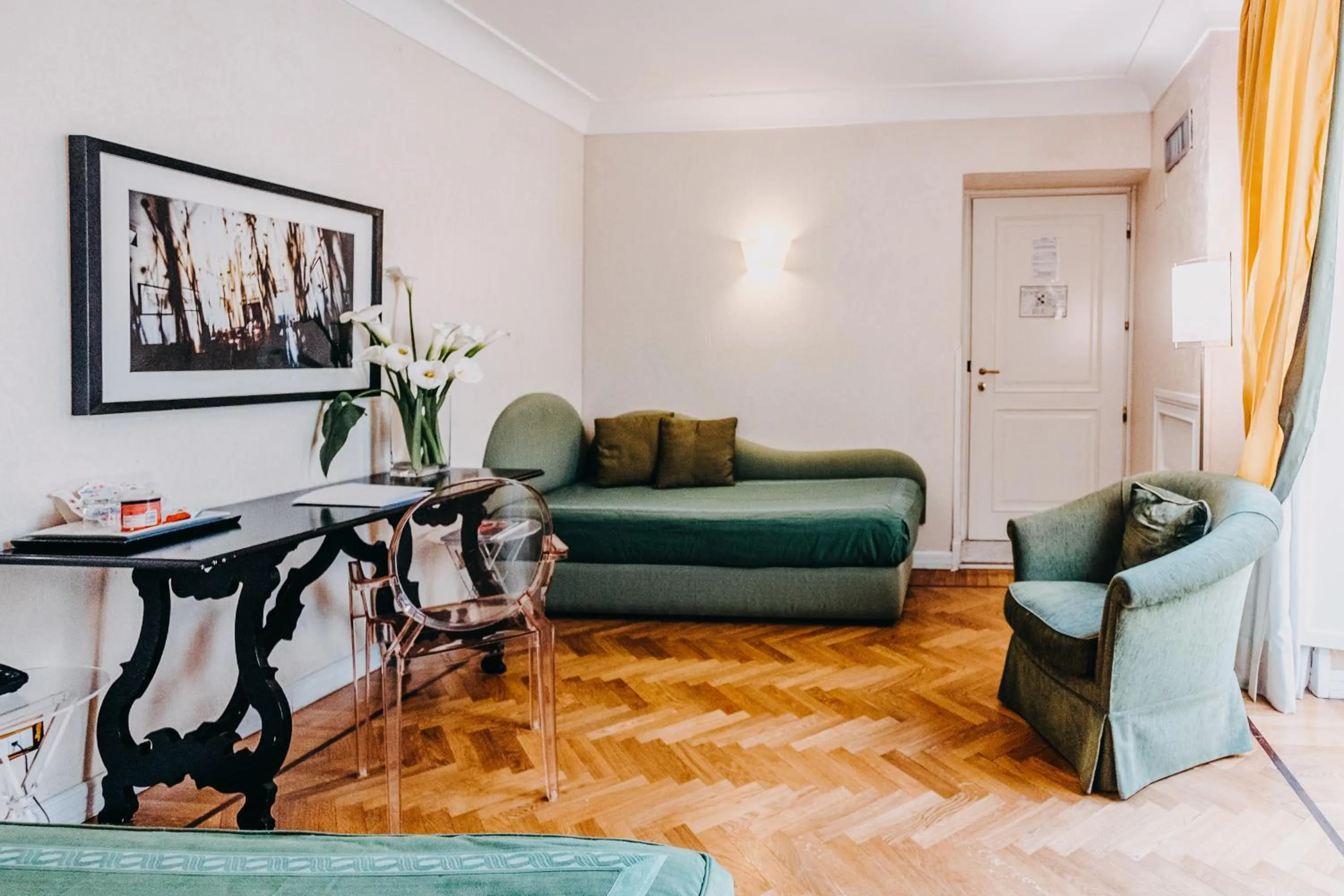 Bedroom in Costantinopoli 104