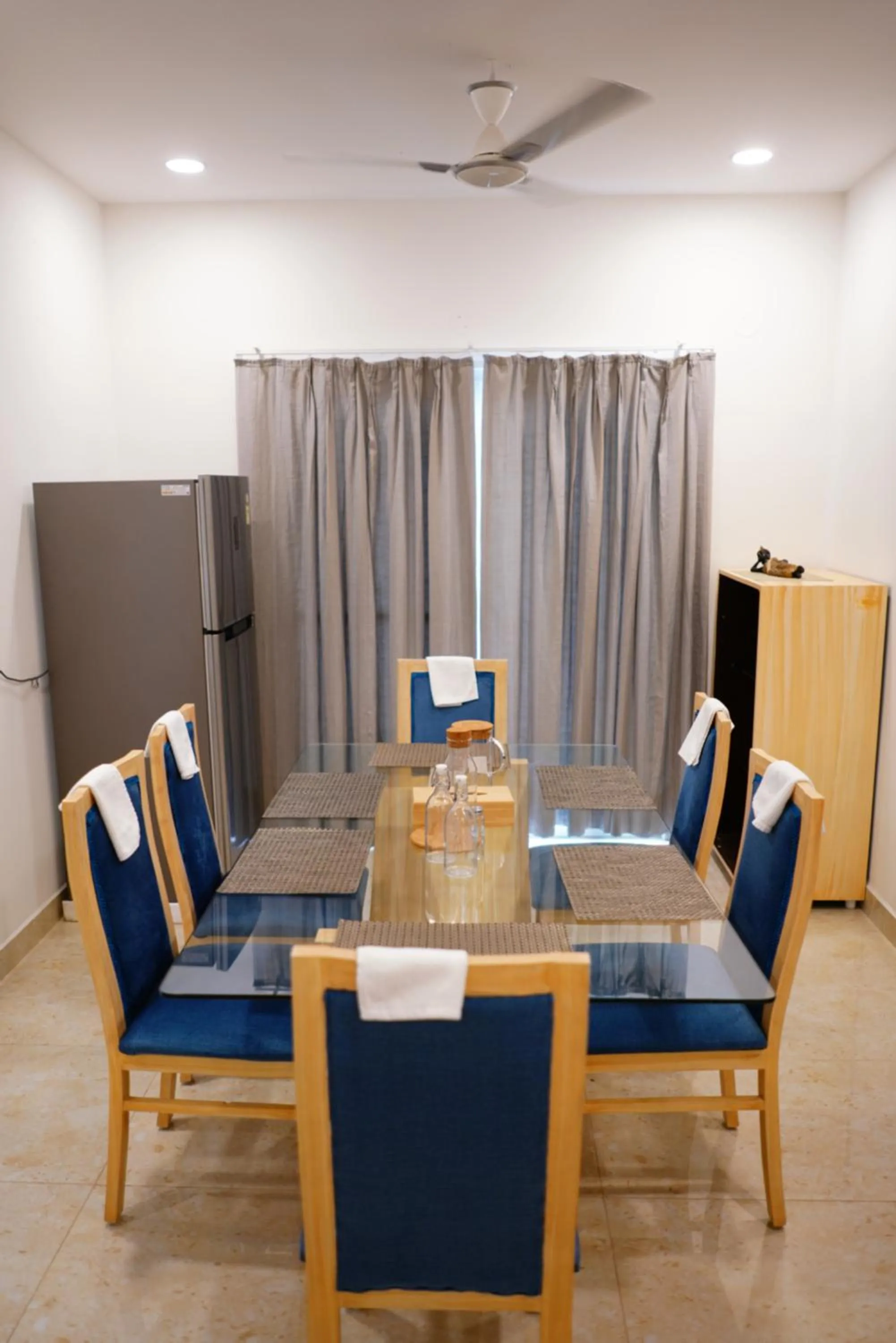Dining area in Enkay Service Apartments