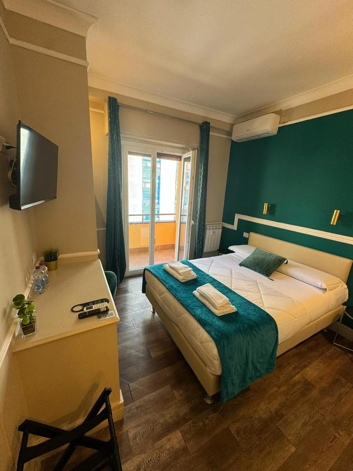 Bed in Le Petit Bijou