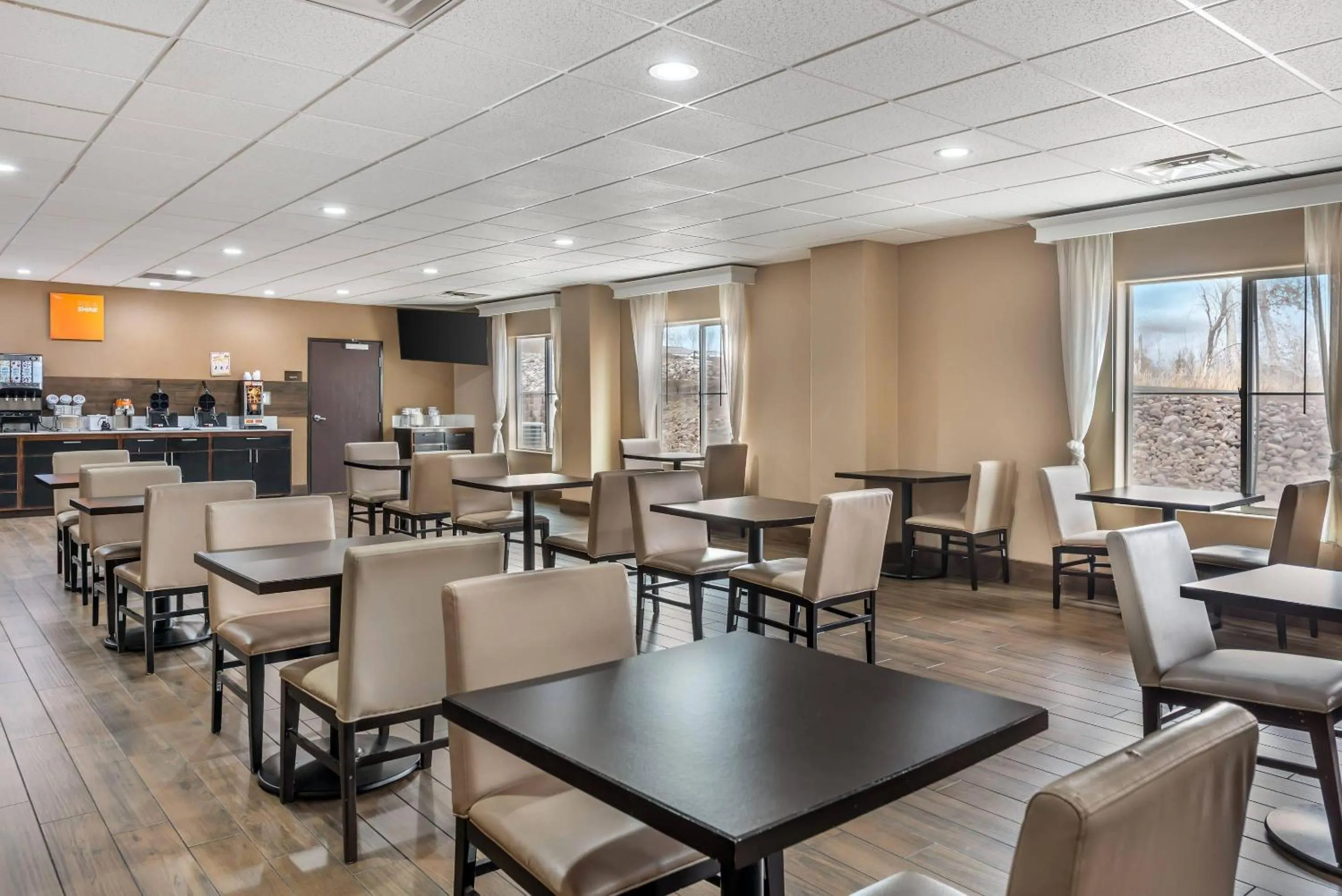 Breakfast in Comfort Inn & Suites Vernal - National Monument Area